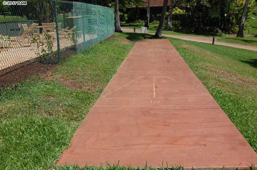 International Colony Club I condo # 34, Lahaina, Hawaii - photo 23 of 27