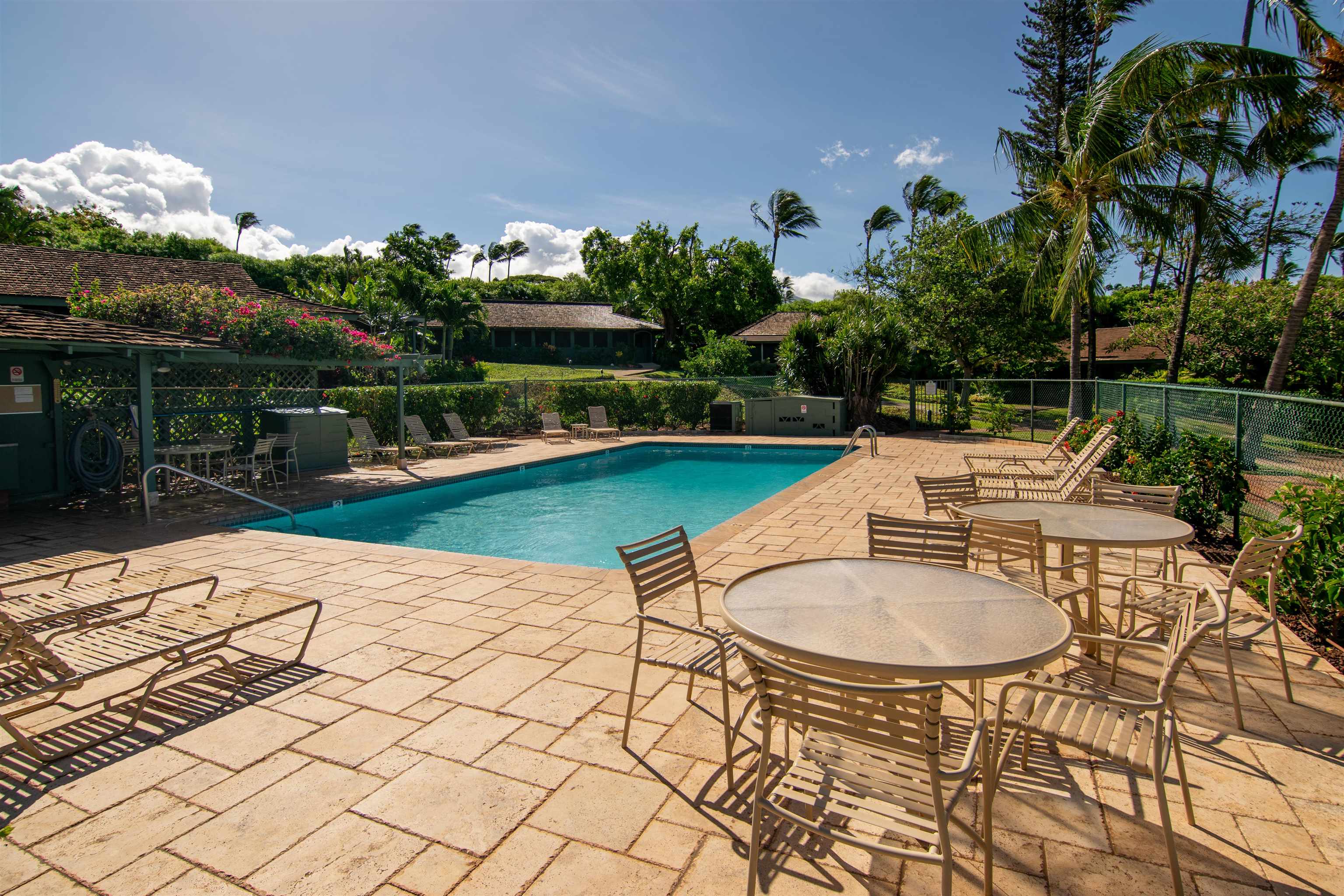 International Colony Club I condo # 35, Lahaina, Hawaii - photo 41 of 41