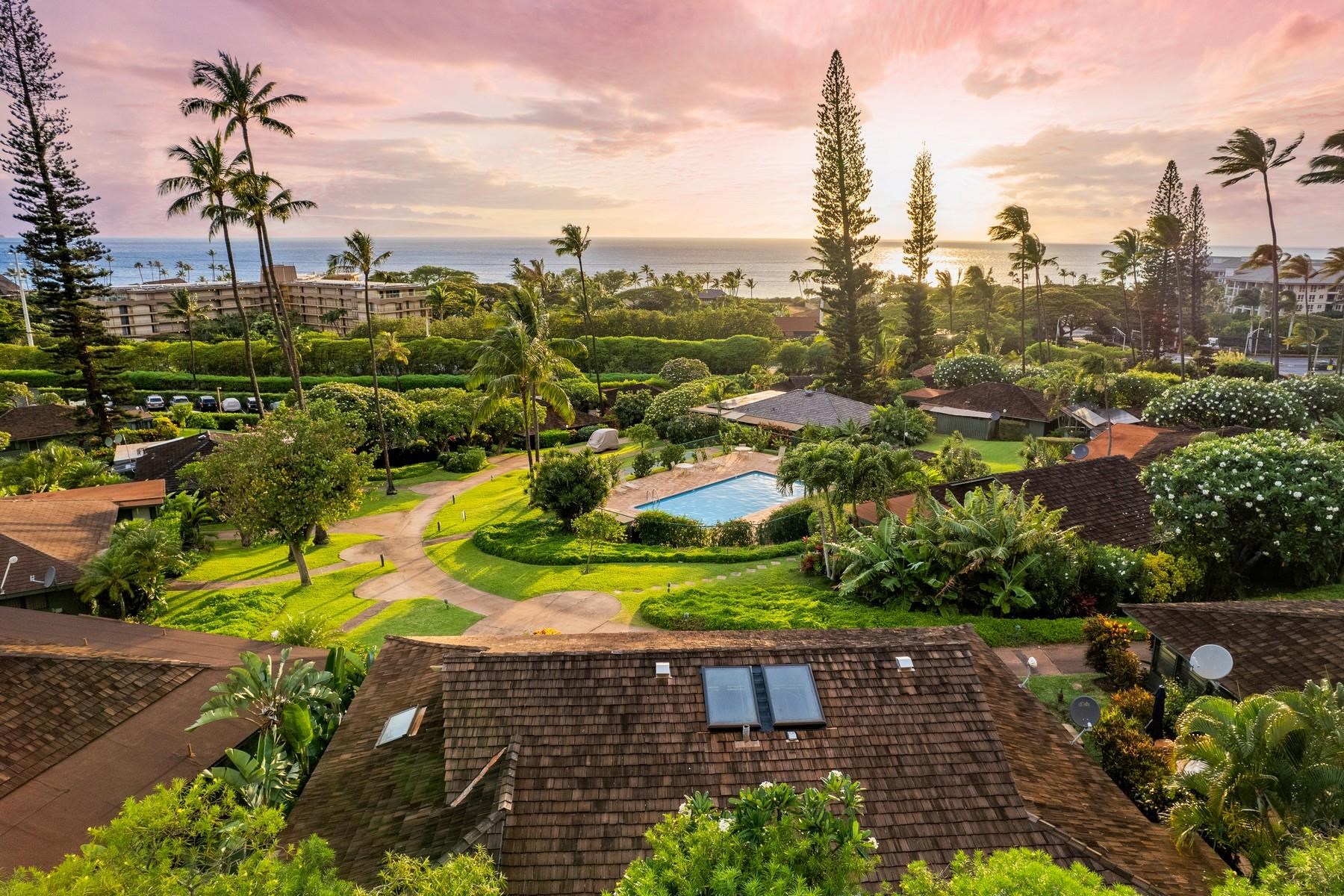 International Colony Club I condo # 4, Lahaina, Hawaii - photo 4 of 43