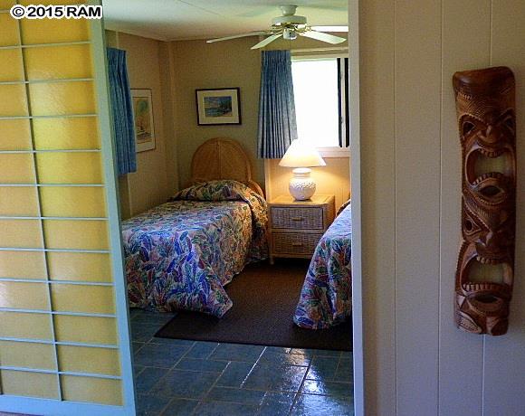 International Colony Club I condo # 7, Lahaina, Hawaii - photo 14 of 23