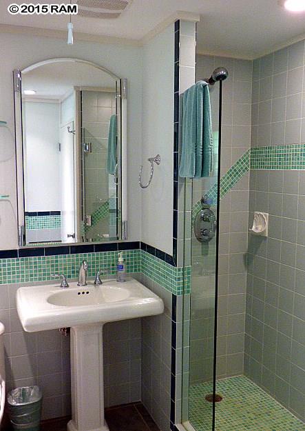 International Colony Club I condo # 7, Lahaina, Hawaii - photo 18 of 23