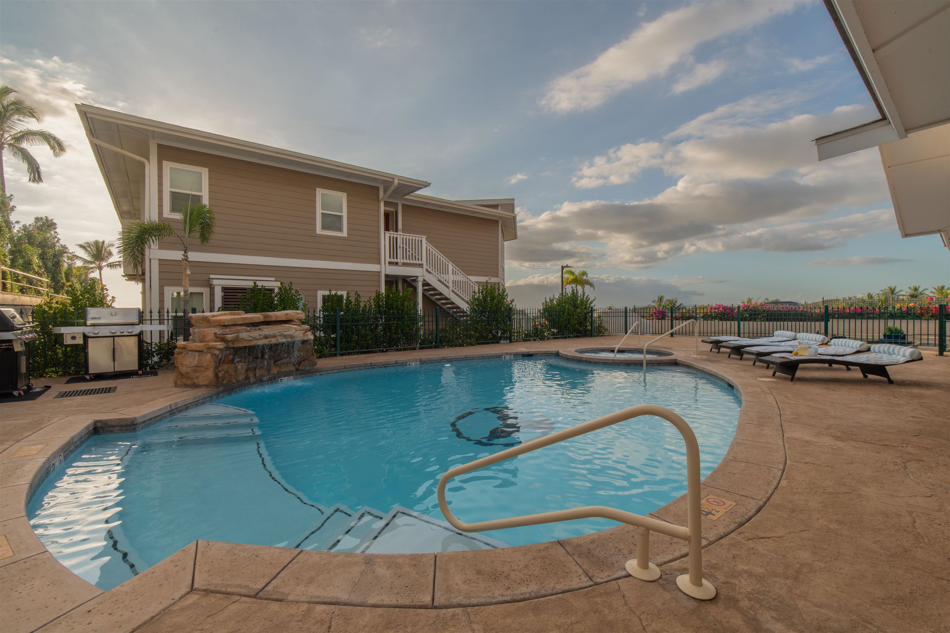 Paradise Ridge Estates condo # 202, Kihei, Hawaii - photo 39 of 48