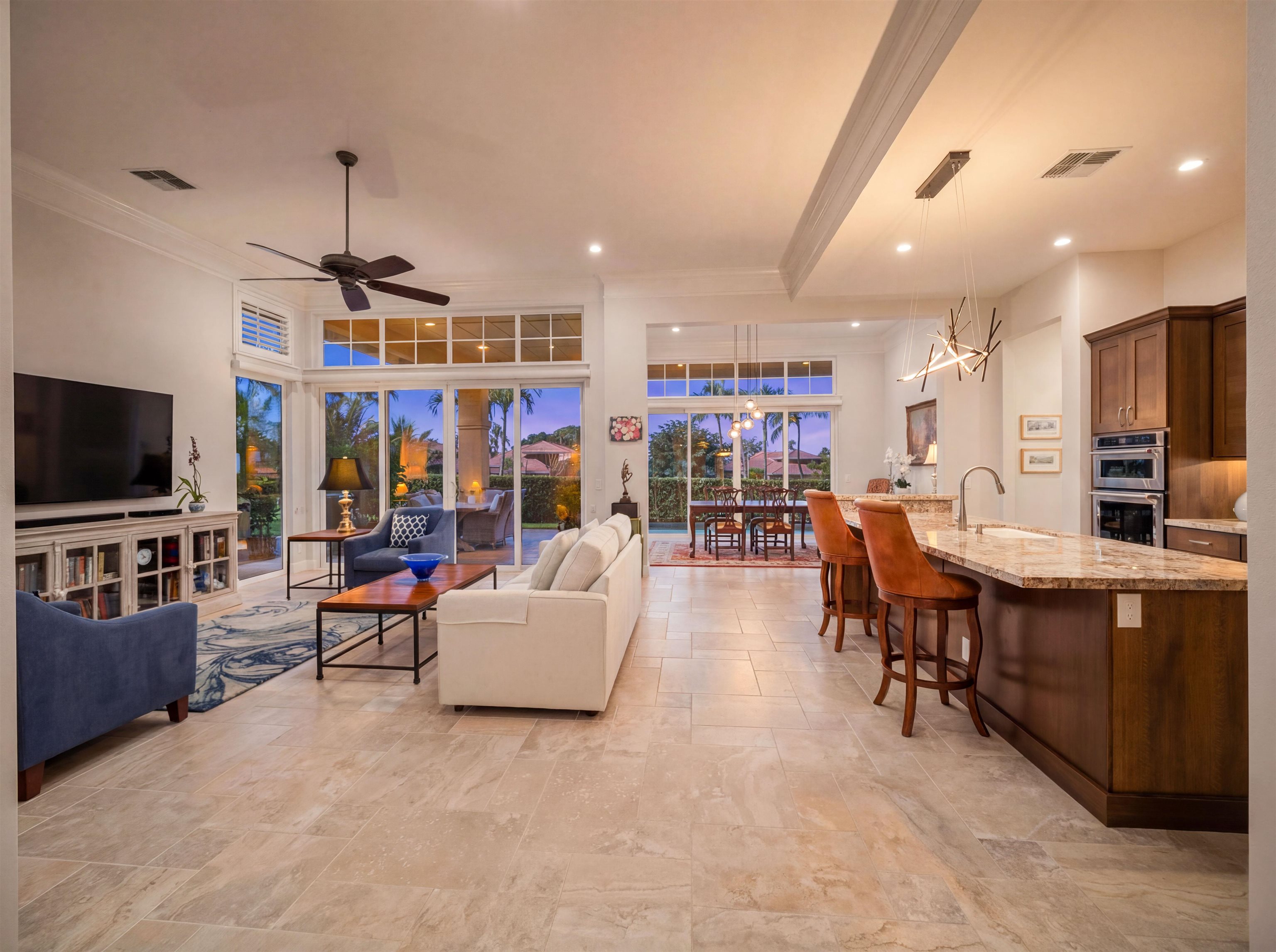 2760  Umeke Cir Naui Nui Golf Course, Kihei home - photo 16 of 50