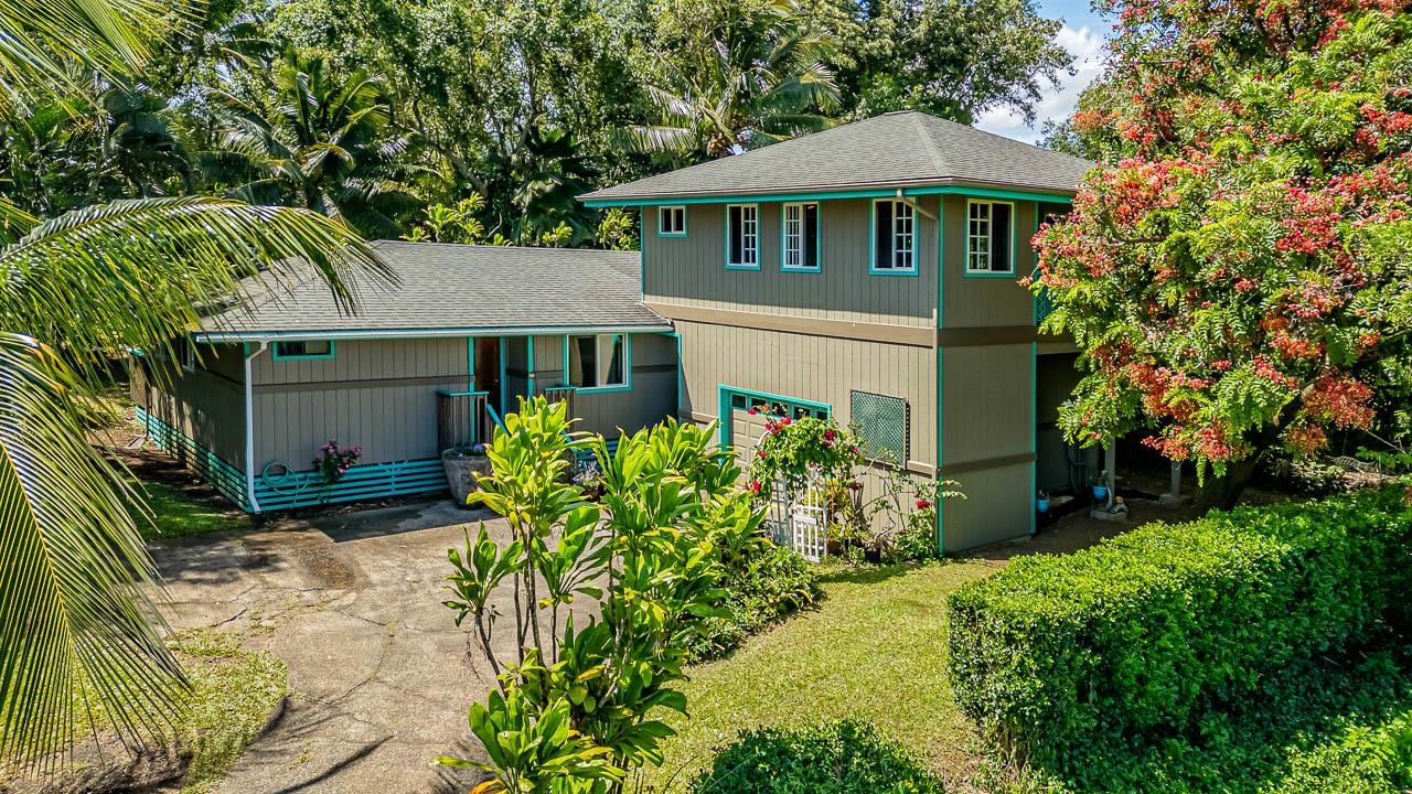 2770  Kauhikoalani Pl , Haiku home - photo 4 of 49