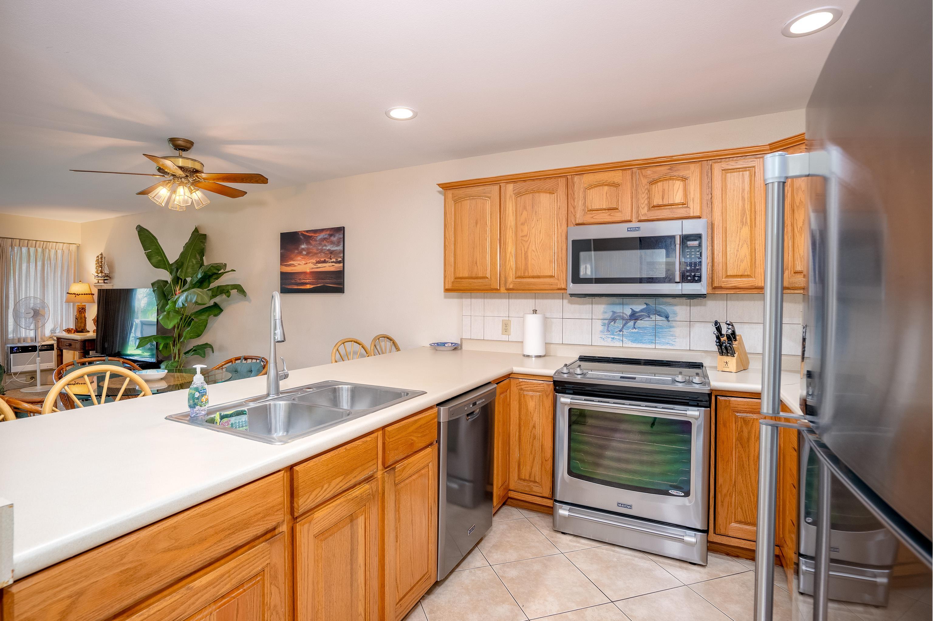 Maui Kamaole condo # B104, Kihei, Hawaii - photo 9 of 32