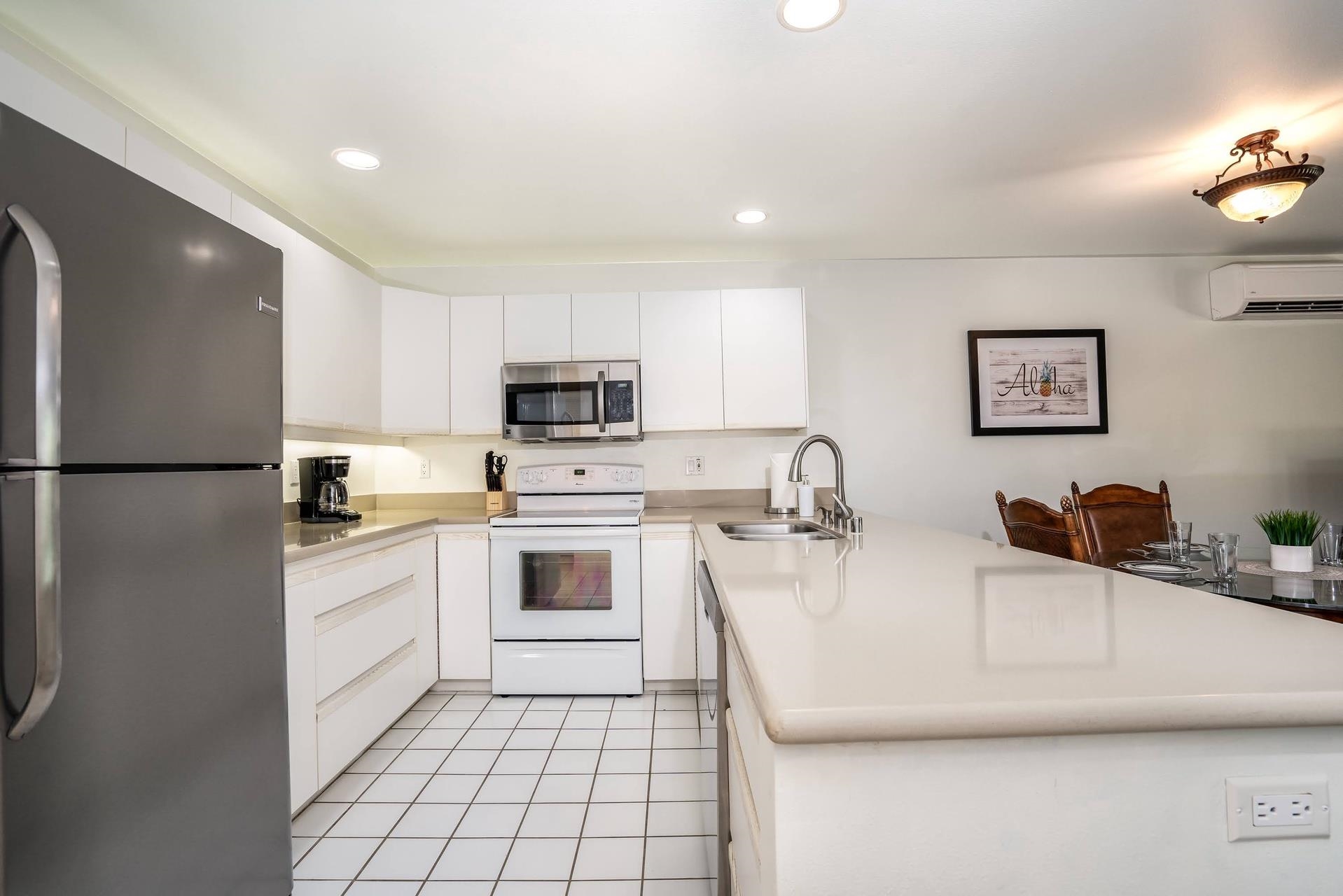 Maui Kamaole condo # D103, Kihei, Hawaii - photo 10 of 22