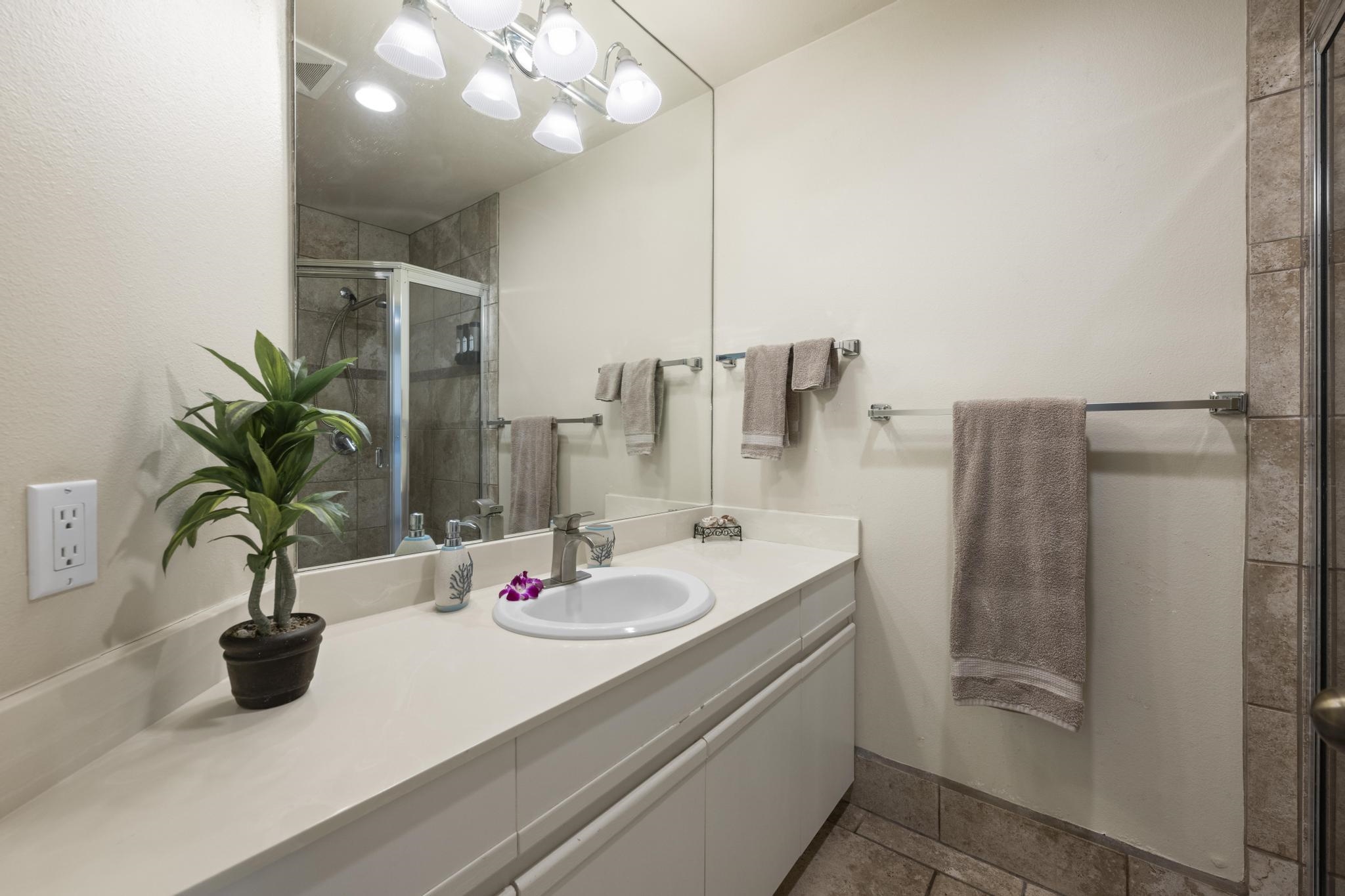 Maui Kamaole condo # E-104, Kihei, Hawaii - photo 16 of 50