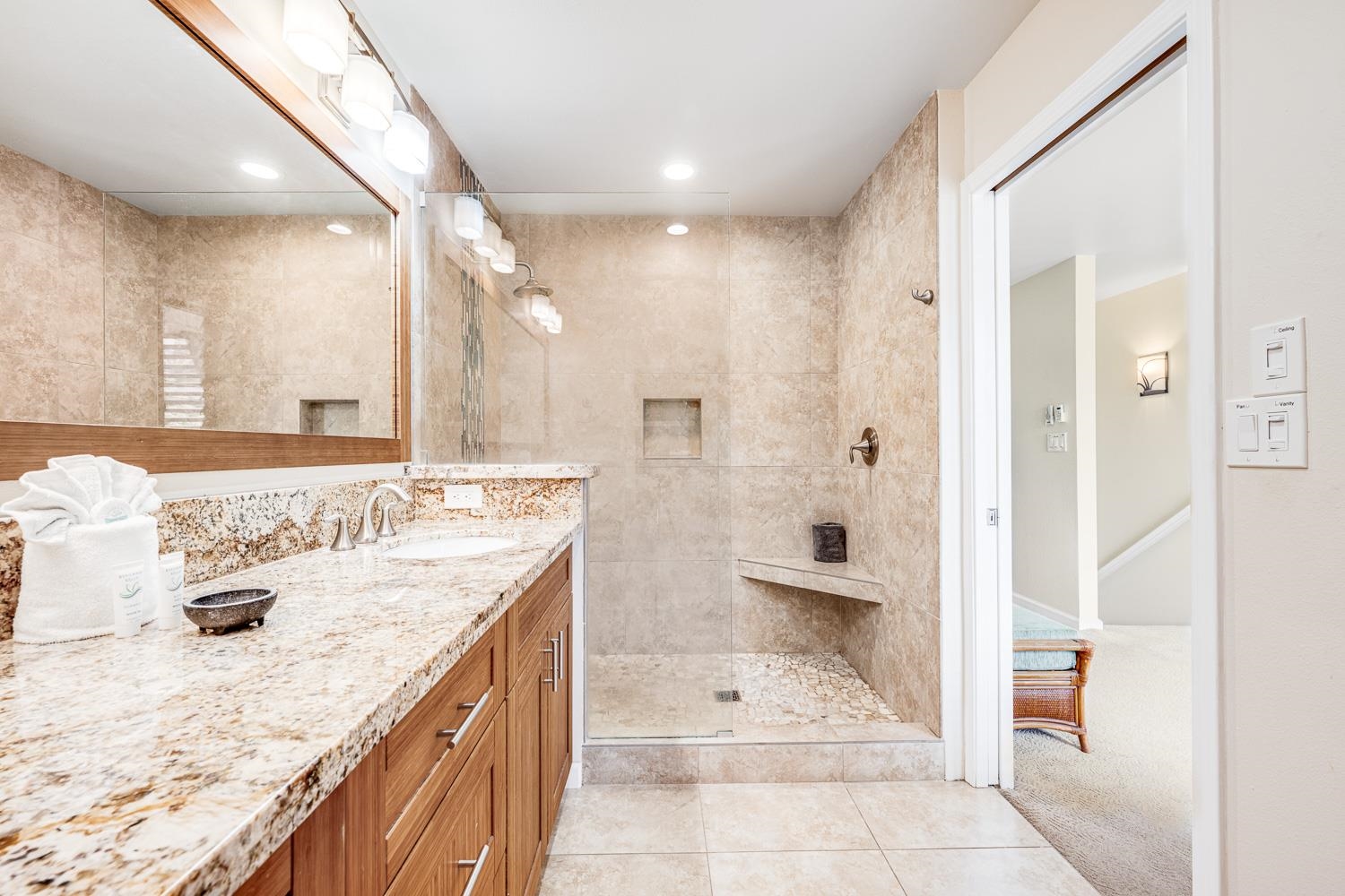 Maui Kamaole condo # J214, Kihei, Hawaii - photo 34 of 46