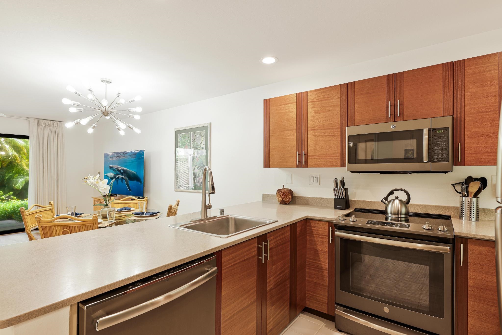 Maui Kamaole condo # K-105, Kihei, Hawaii - photo 12 of 34