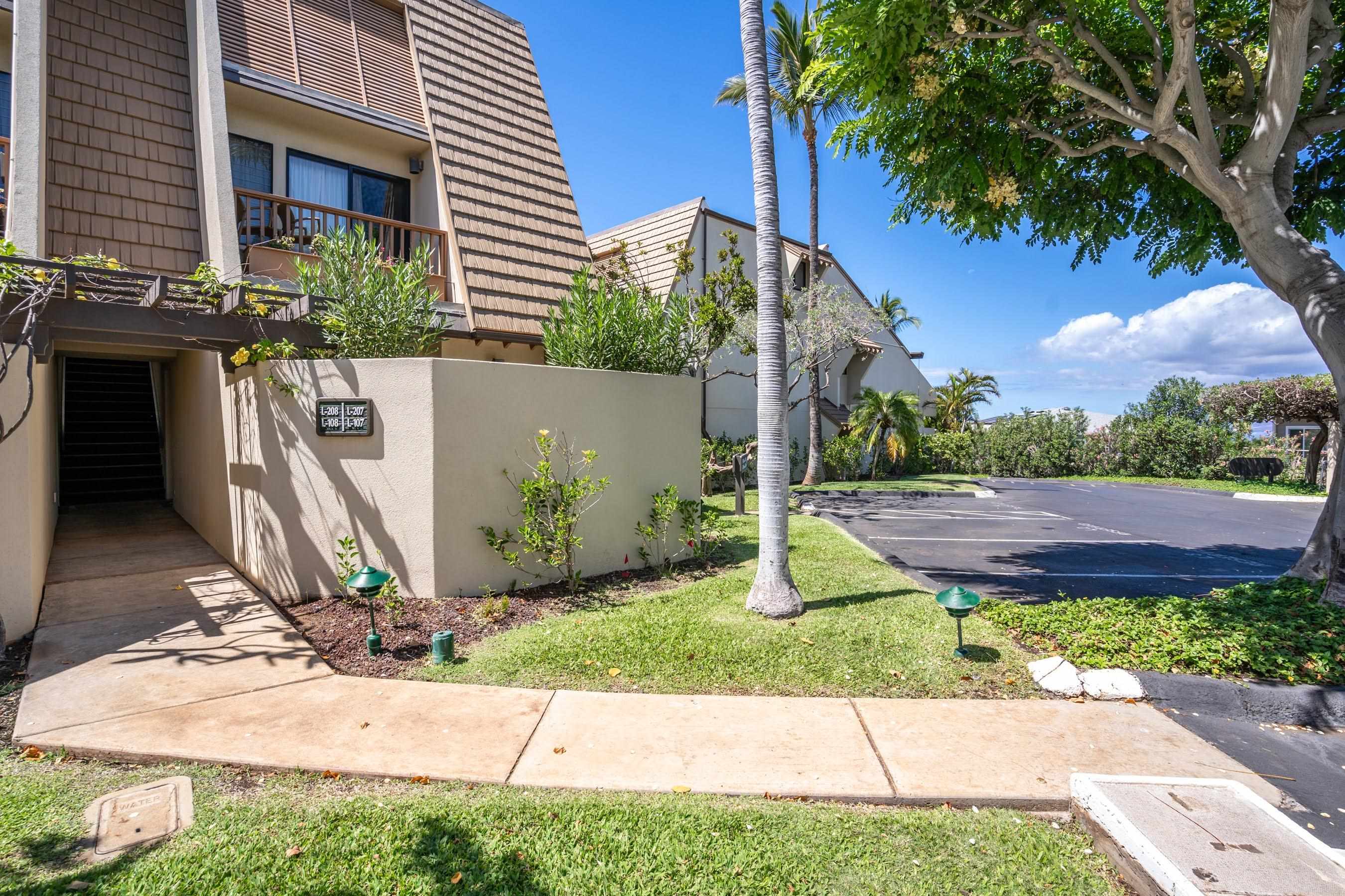 Maui Kamaole condo # L107, Kihei, Hawaii - photo 42 of 50