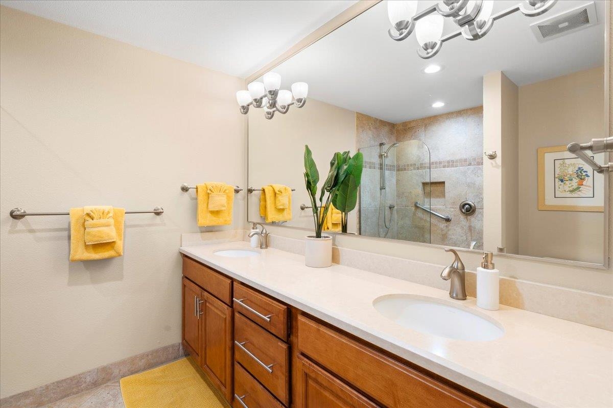 Maui Kamaole condo # L-109, Kihei, Hawaii - photo 30 of 37