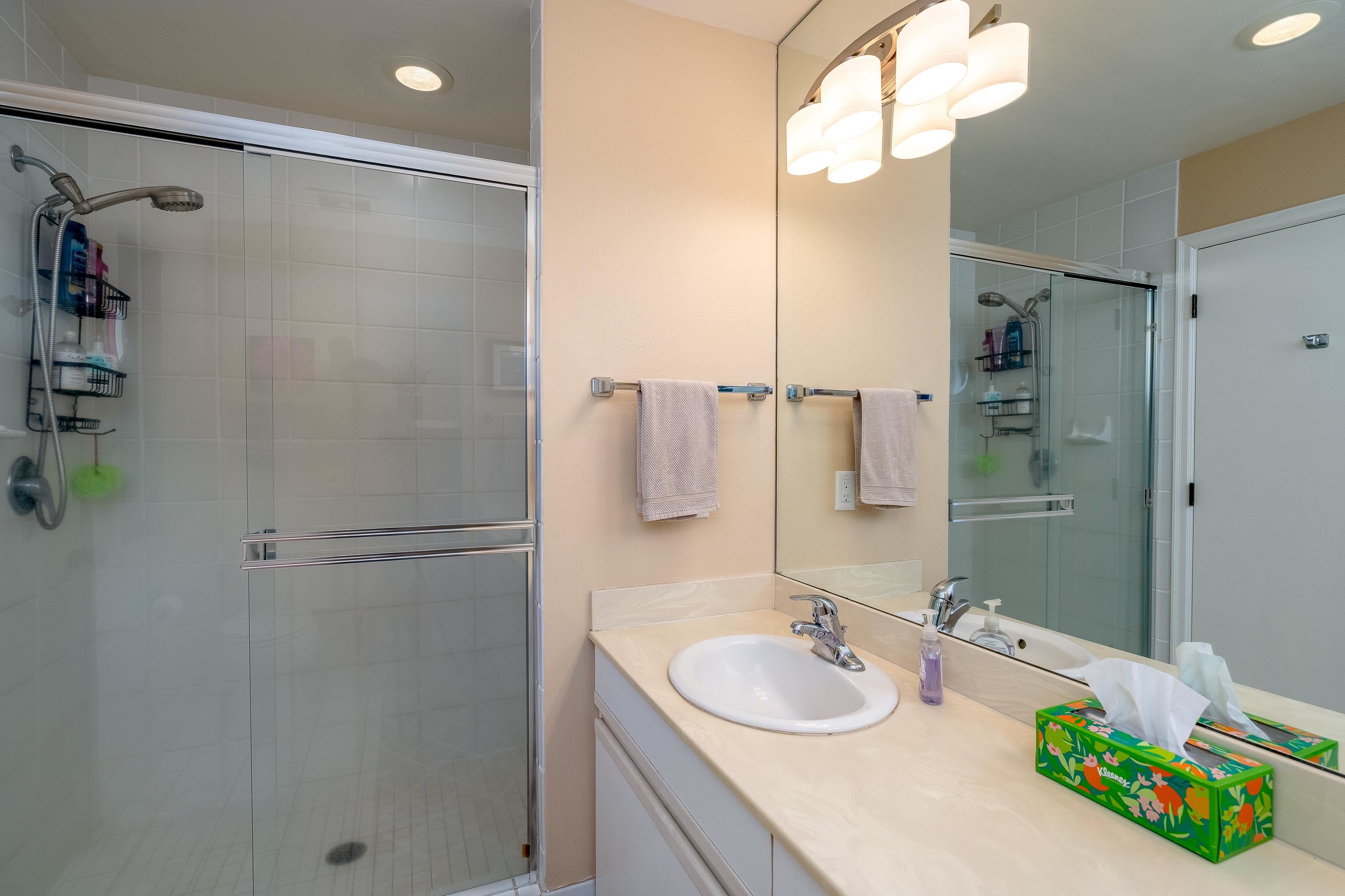 Maui Kamaole condo # L204, Kihei, Hawaii - photo 29 of 49