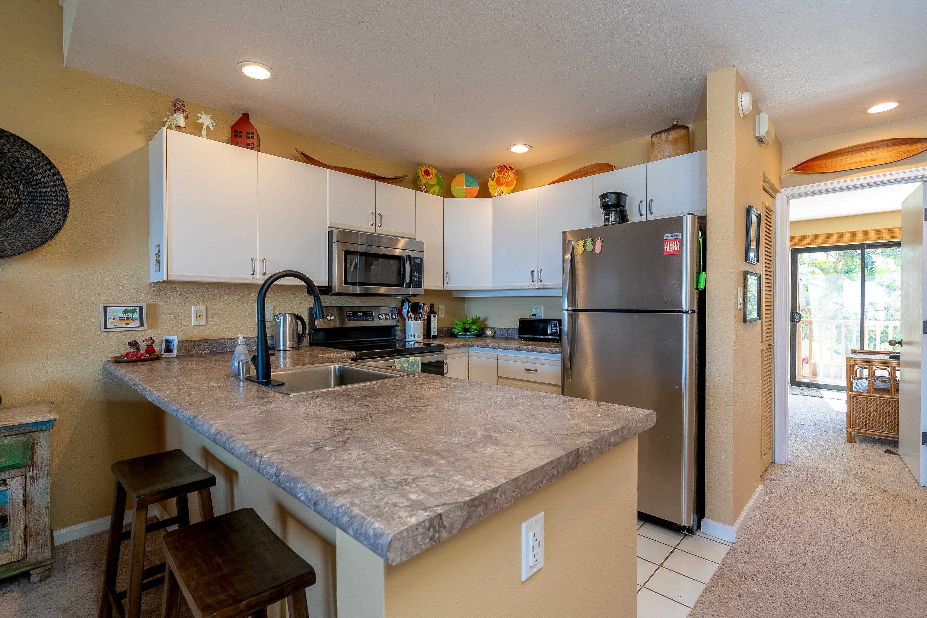 Maui Kamaole condo # L204, Kihei, Hawaii - photo 7 of 49