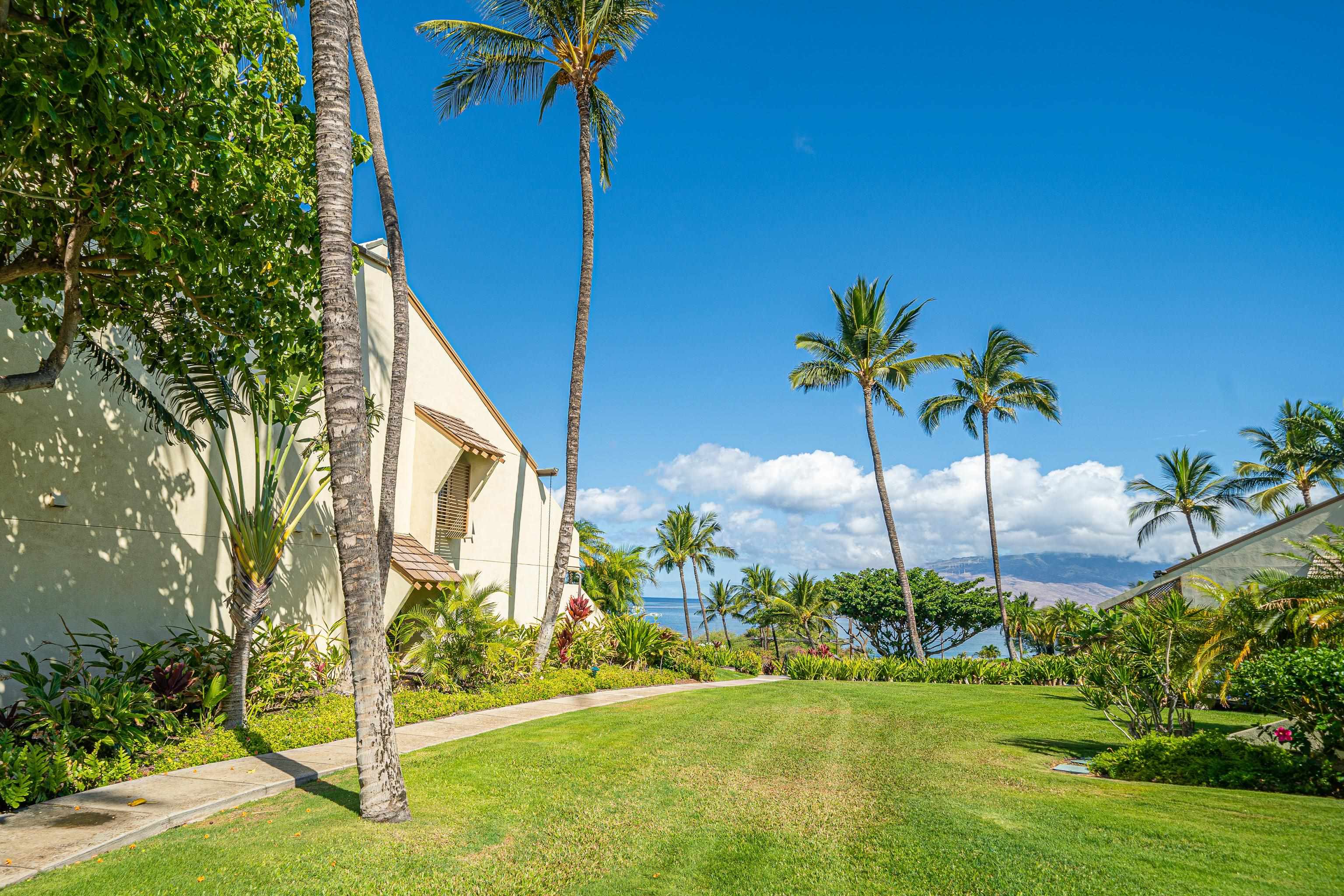 Maui Kamaole condo # L204, Kihei, Hawaii - photo 47 of 49