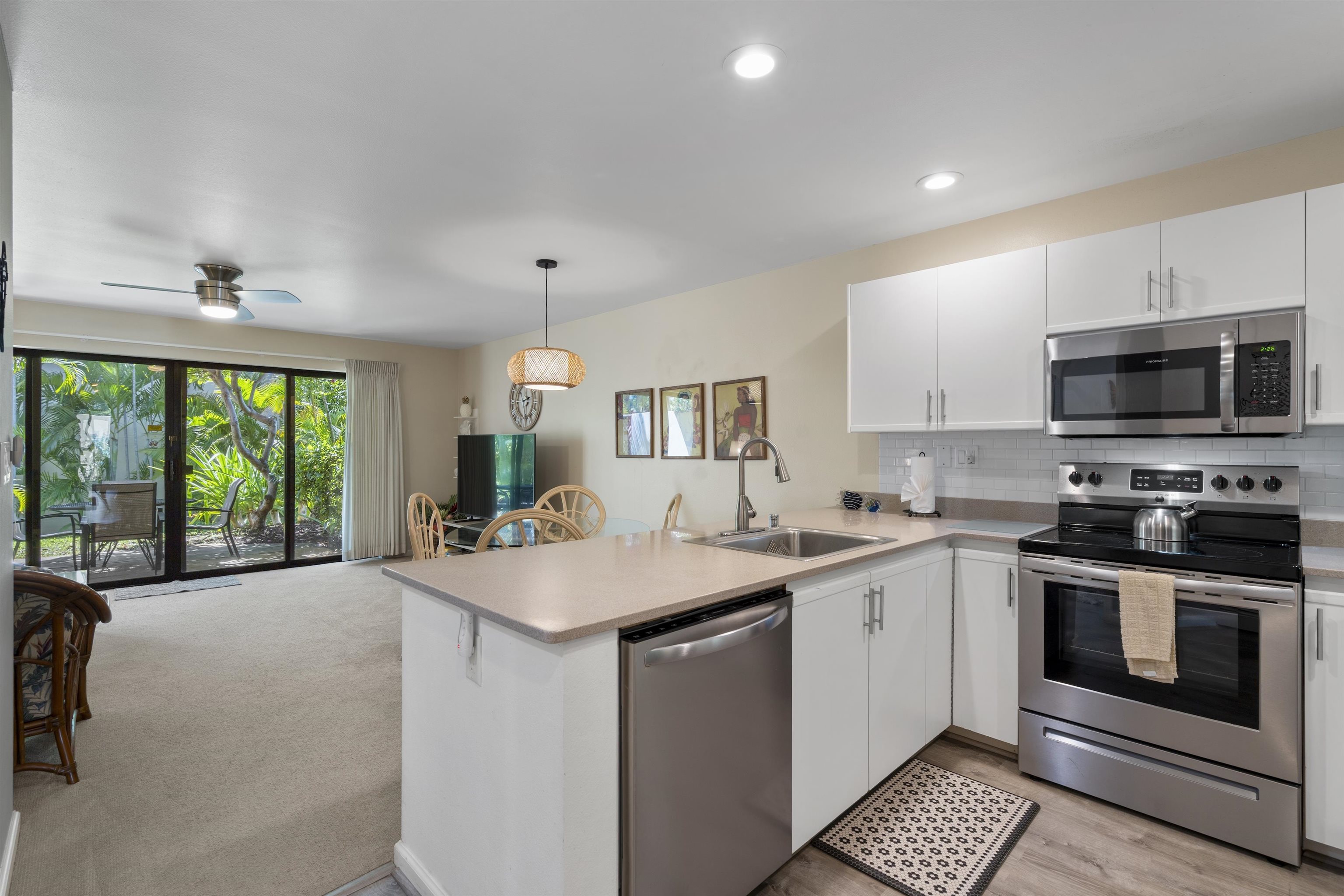 Maui Kamaole condo # M107, Kihei, Hawaii - photo 12 of 43