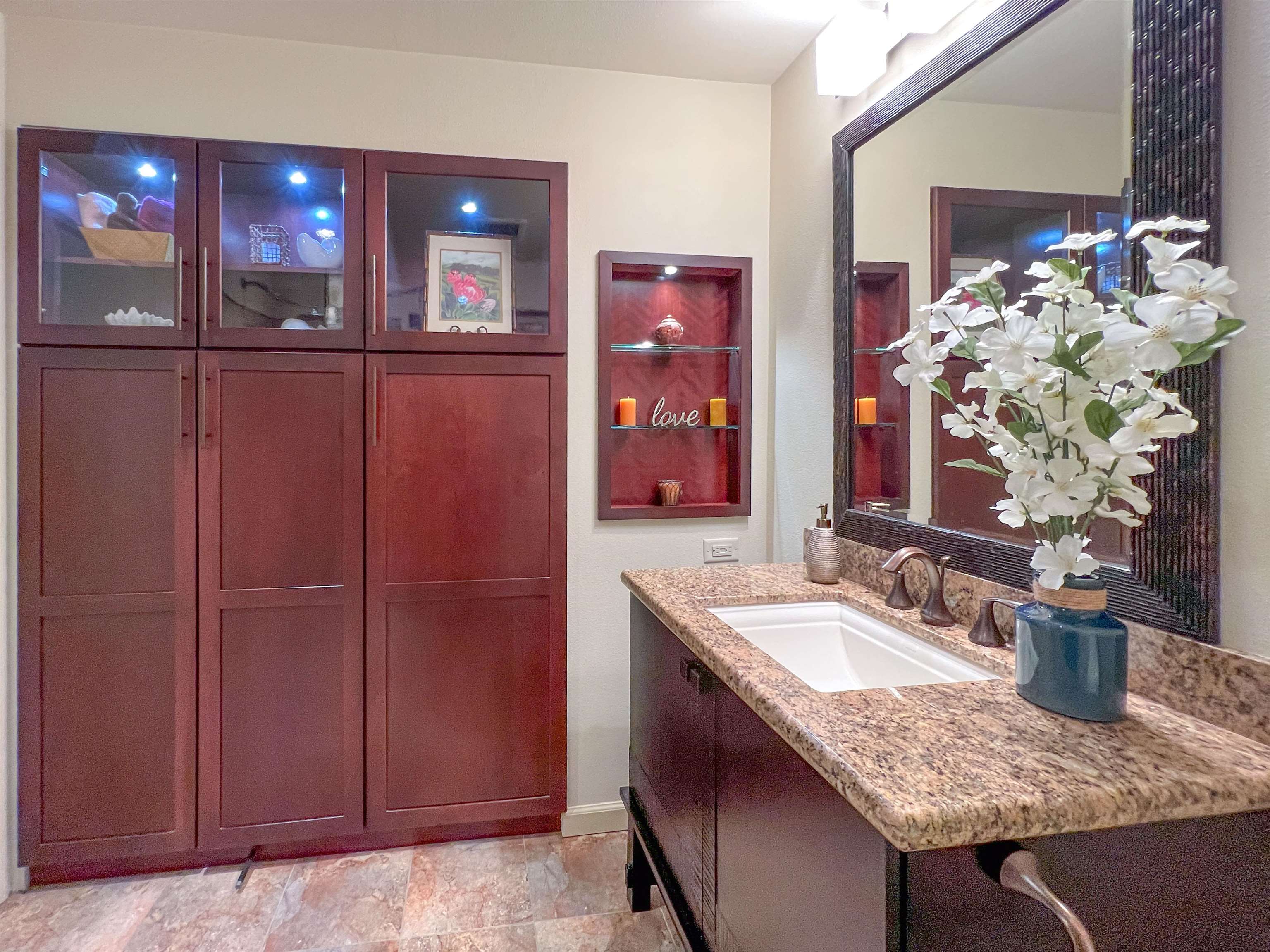 Maui Kamaole condo # D110, Kihei, Hawaii - photo 16 of 35