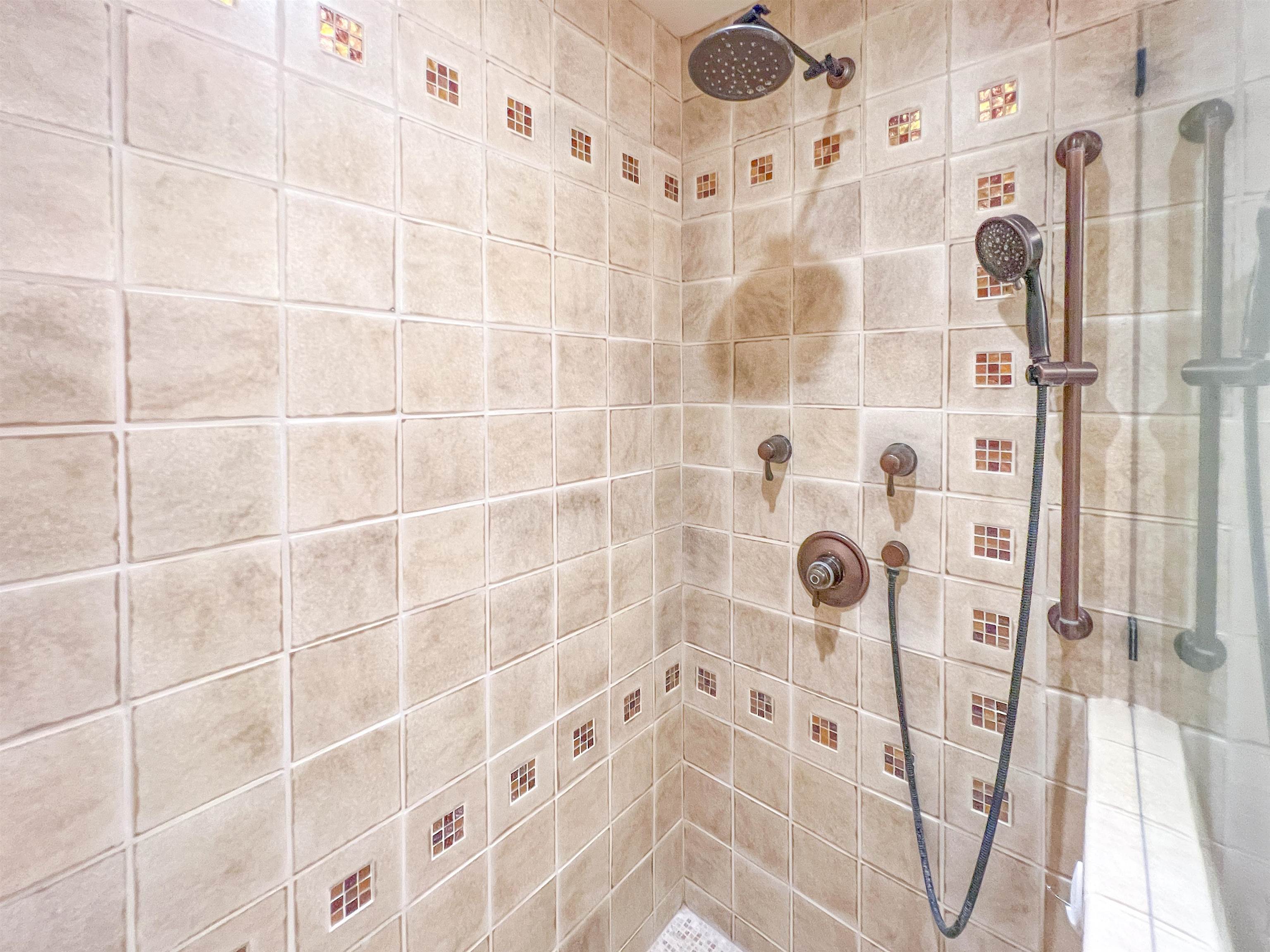 Maui Kamaole condo # D110, Kihei, Hawaii - photo 25 of 35