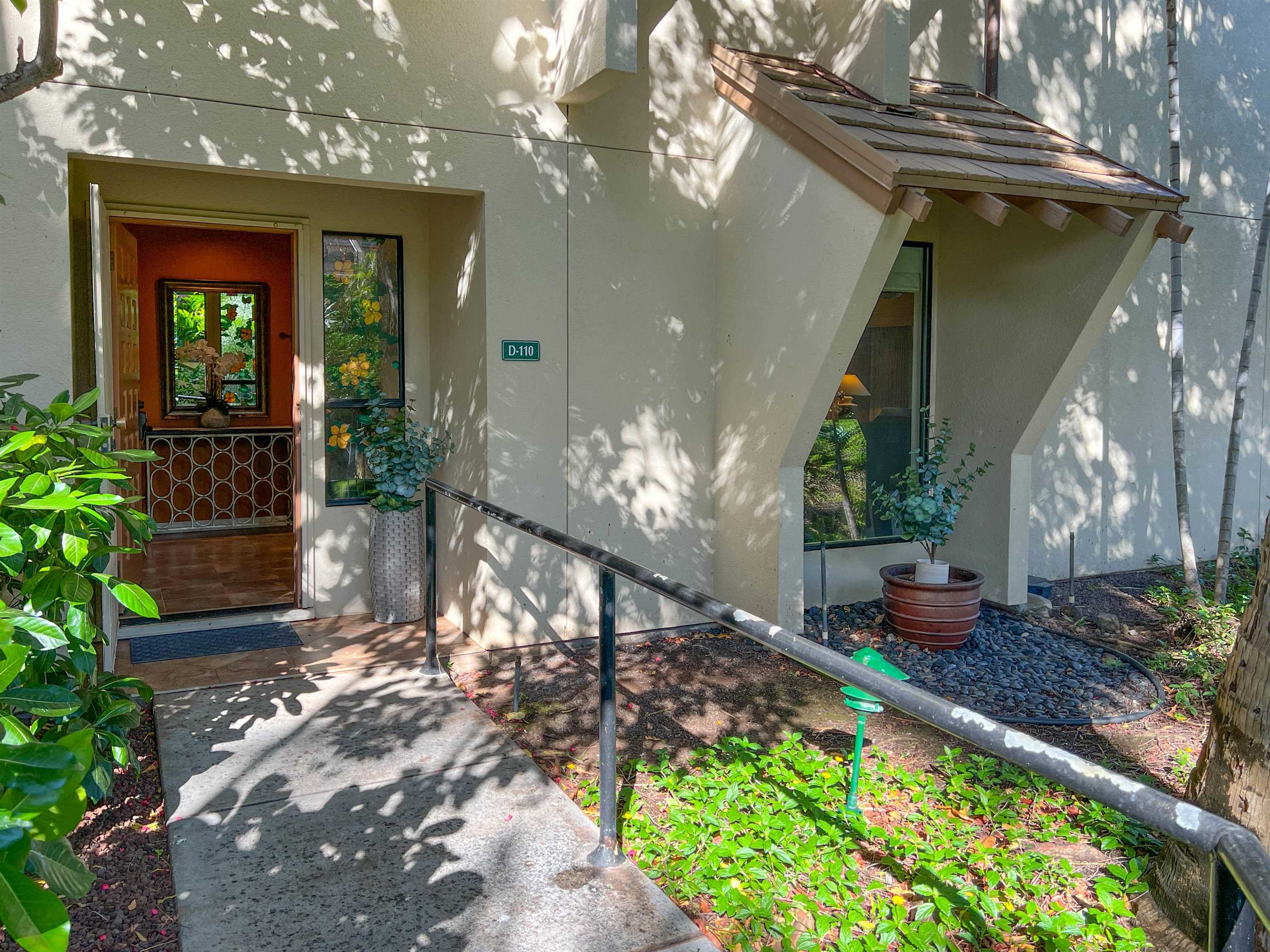 Maui Kamaole condo # D110, Kihei, Hawaii - photo 26 of 35