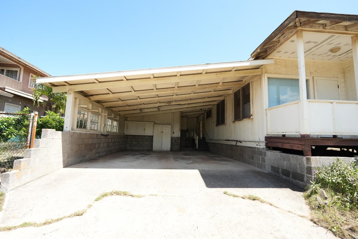 279  Ohaa St , Kahului home - photo 2 of 40