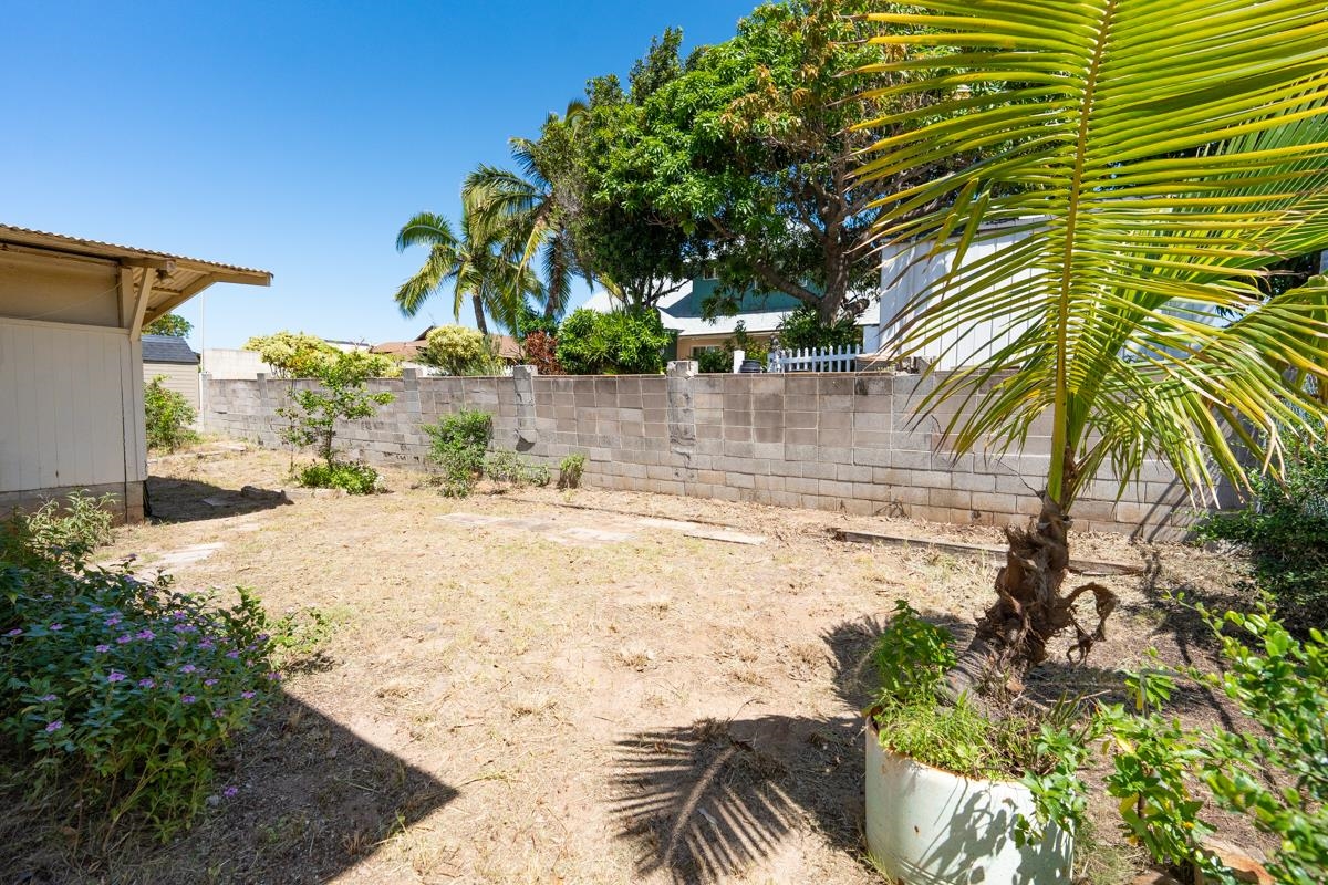 279  Ohaa St , Kahului home - photo 11 of 40