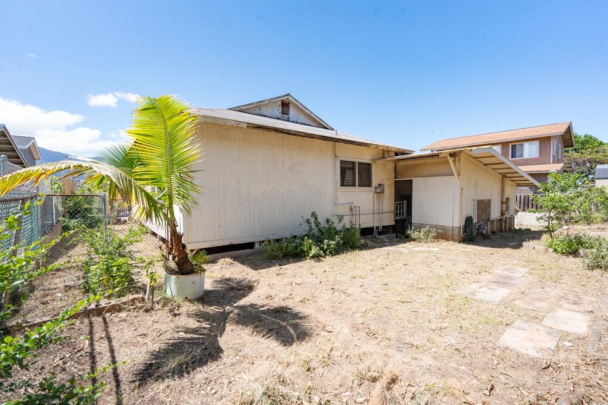 279  Ohaa St , Kahului home - photo 13 of 40