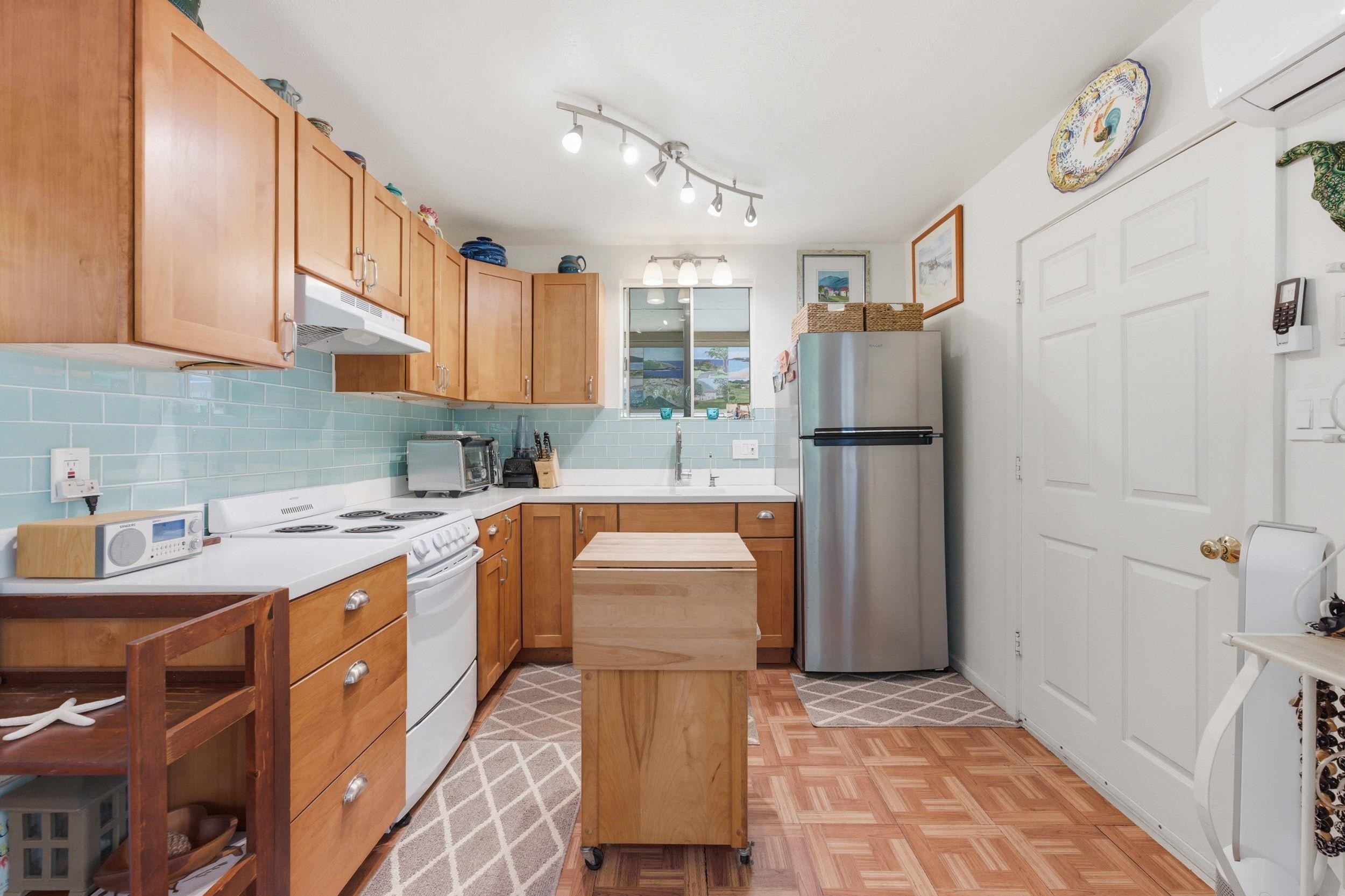 279  Olani Pl North Kihei, Kihei home - photo 30 of 47