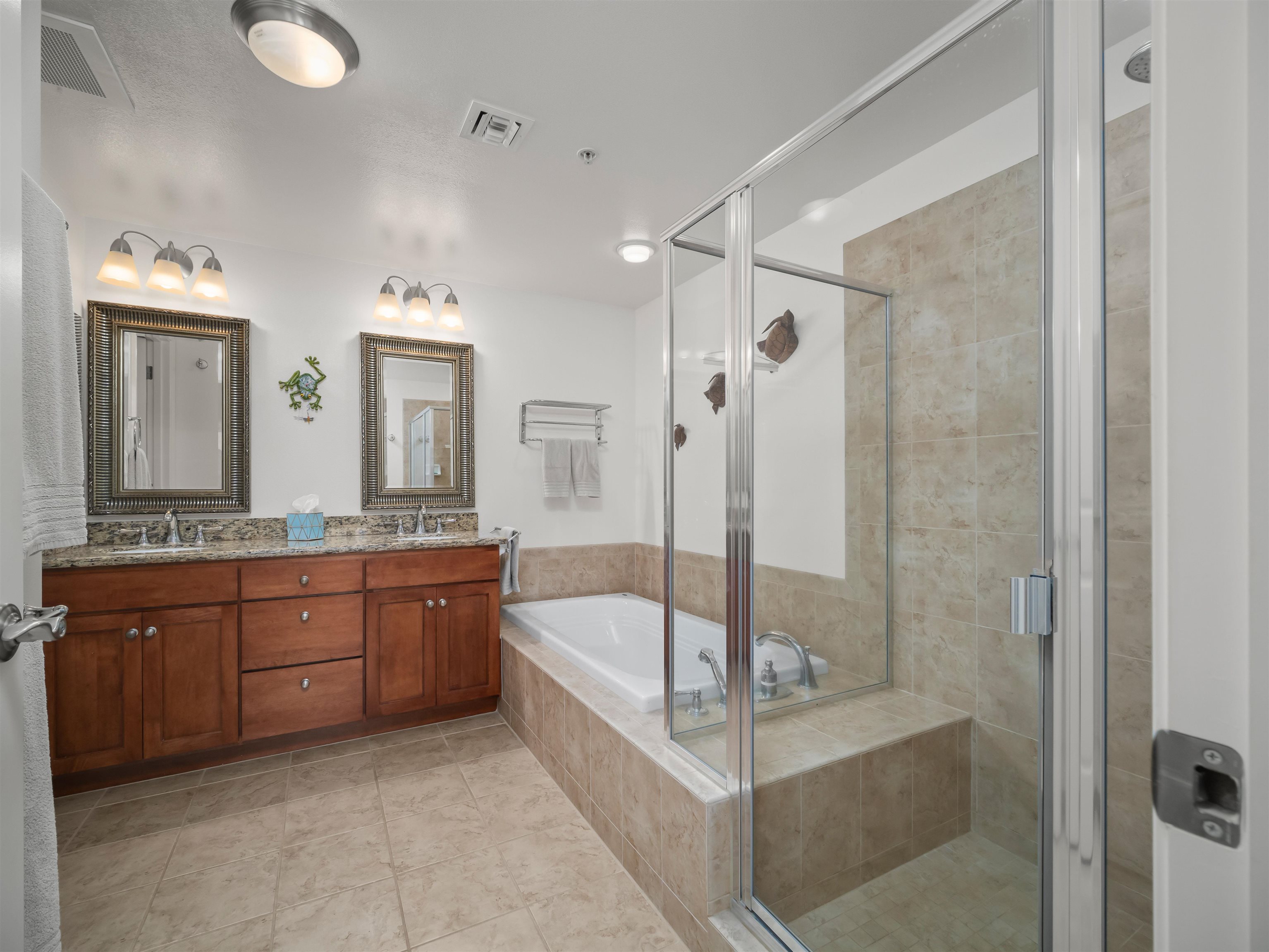 Ke Alii Ocean Villas condo # F-203, Kihei, Hawaii - photo 15 of 46