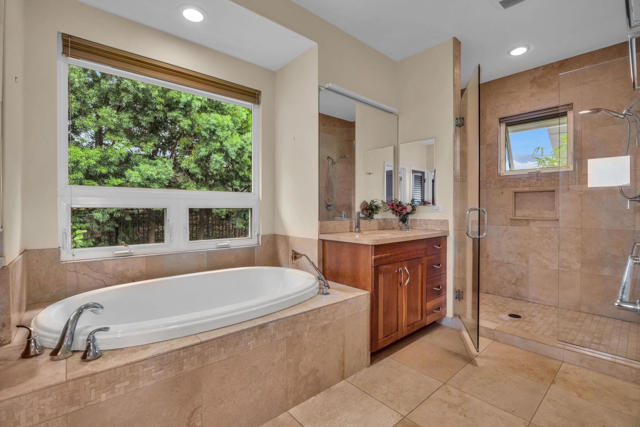 28  Ohia Lehua Pl , Pukalani home - photo 20 of 34