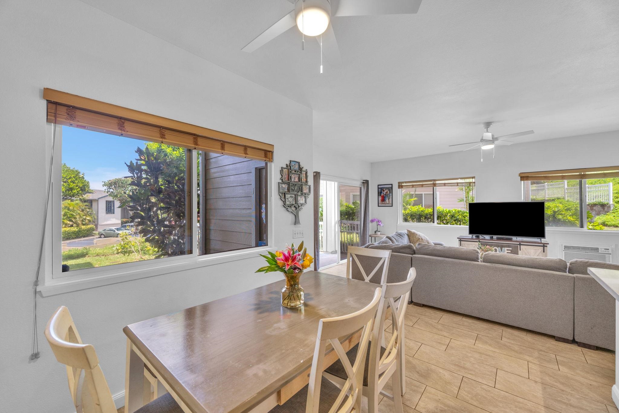 Napili Villas condo # 17-1, Lahaina, Hawaii - photo 12 of 35