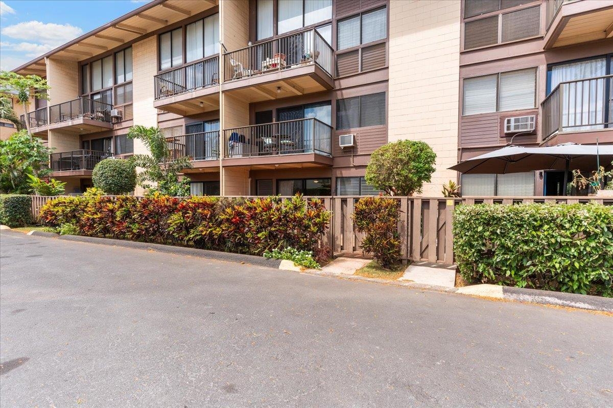 Hono Kai condo # A10, Wailuku, Hawaii - photo 41 of 46