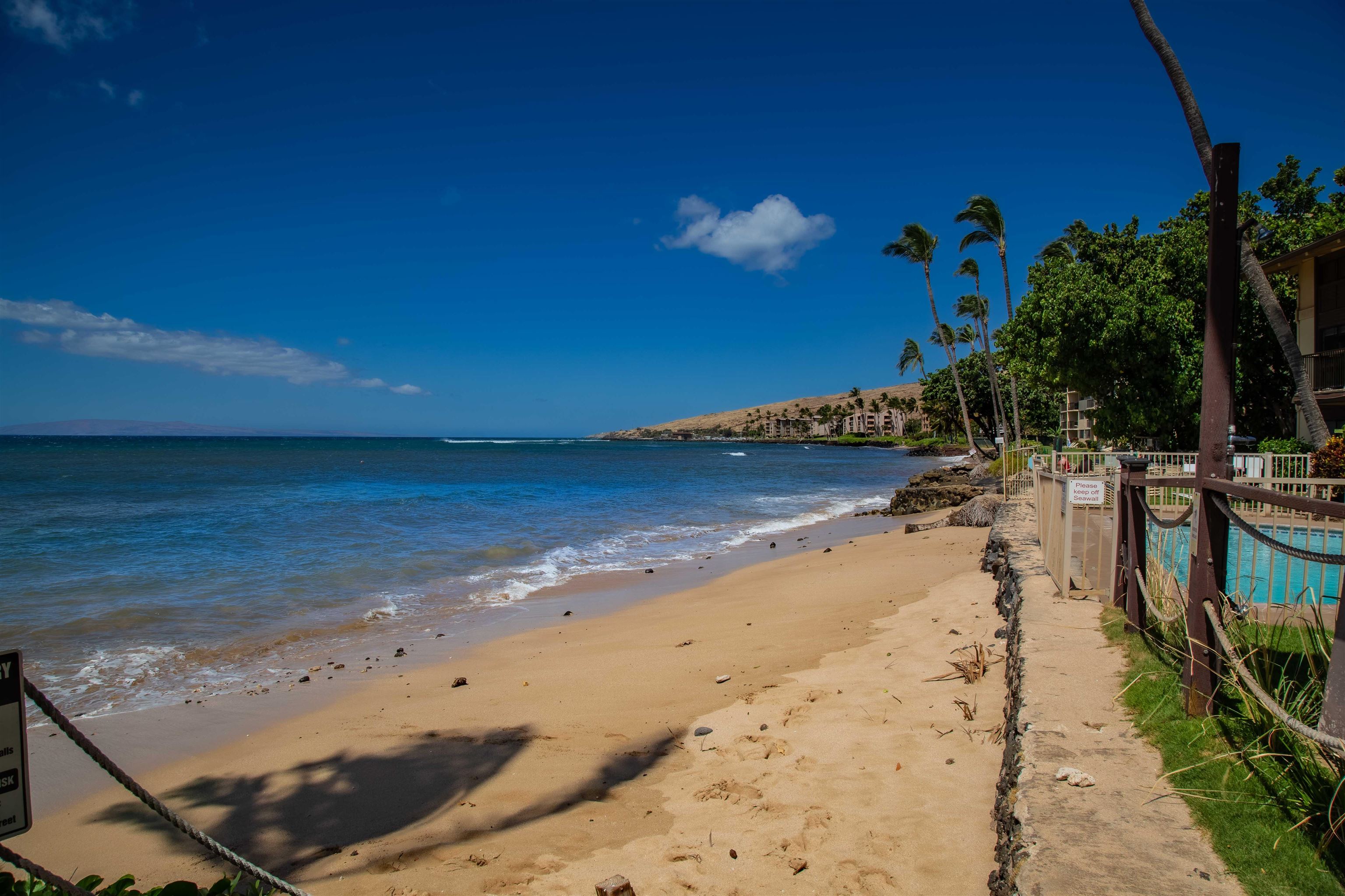 Hono Kai condo # B10, Wailuku, Hawaii - photo 49 of 50