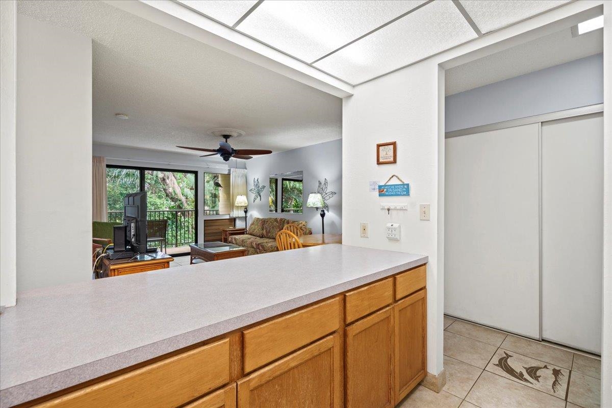 Hono Kai condo # B-15, Wailuku, Hawaii - photo 16 of 35