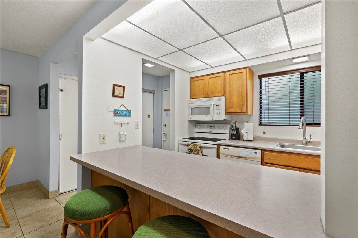 Hono Kai condo # B-15, Wailuku, Hawaii - photo 10 of 35