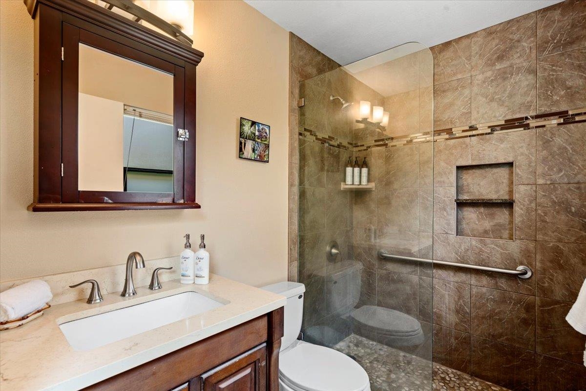 Hono Kai condo # B-17, Wailuku, Hawaii - photo 6 of 38