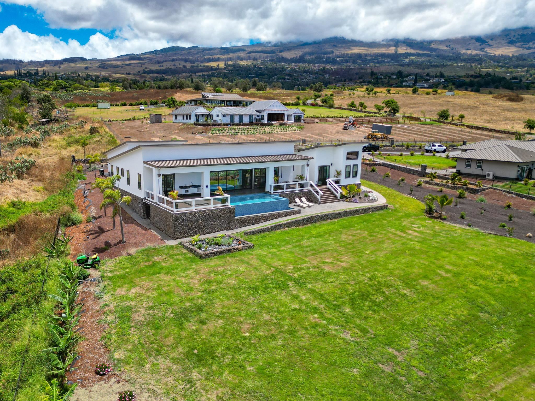 280  Huahua Pl , Kula/Ulupalakua/Kanaio home - photo 3 of 26