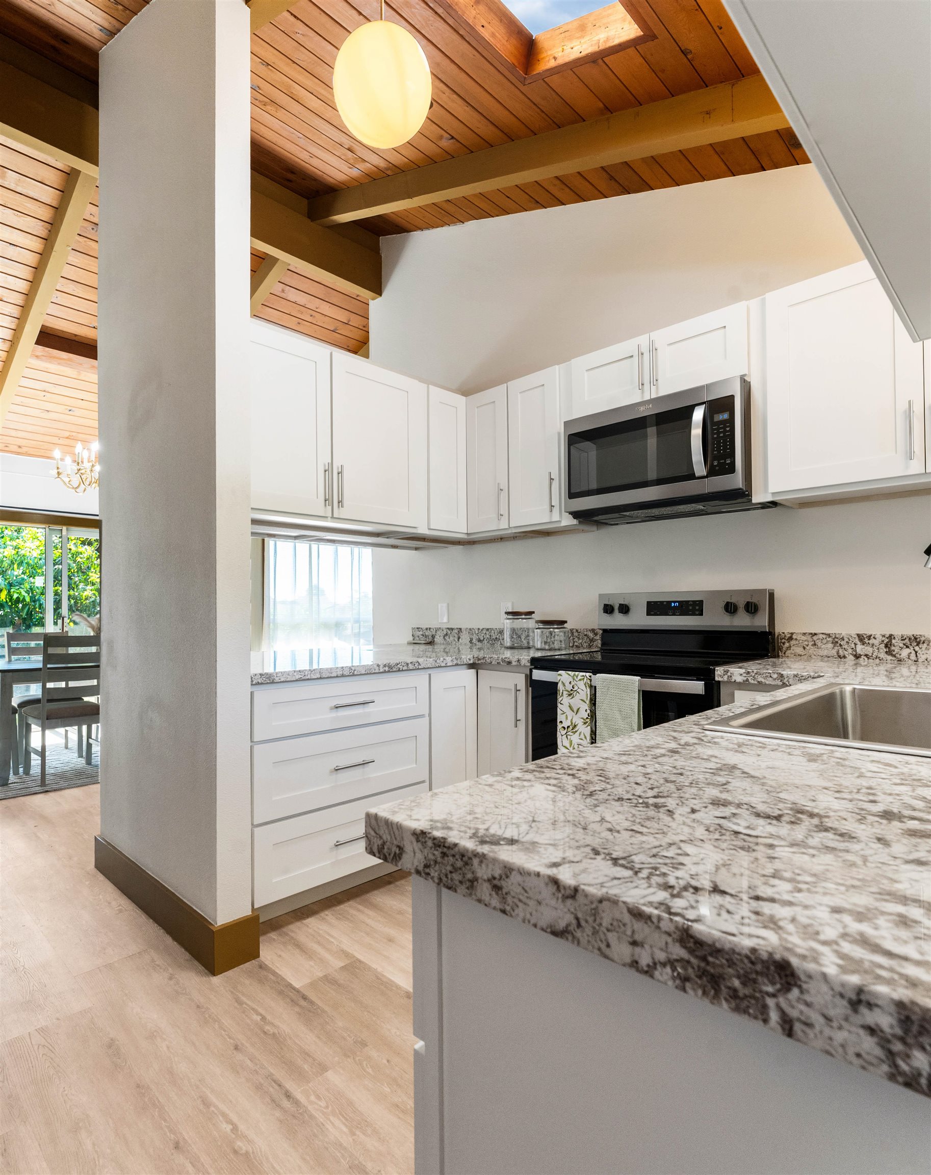 2806  Iolani St , Pukalani home - photo 12 of 50