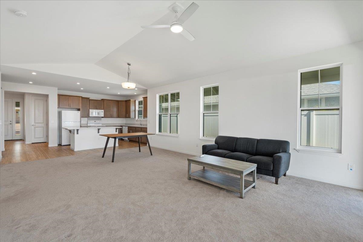 281  Pua Kalaunu Loop Kehalani, Wailuku home - photo 15 of 47