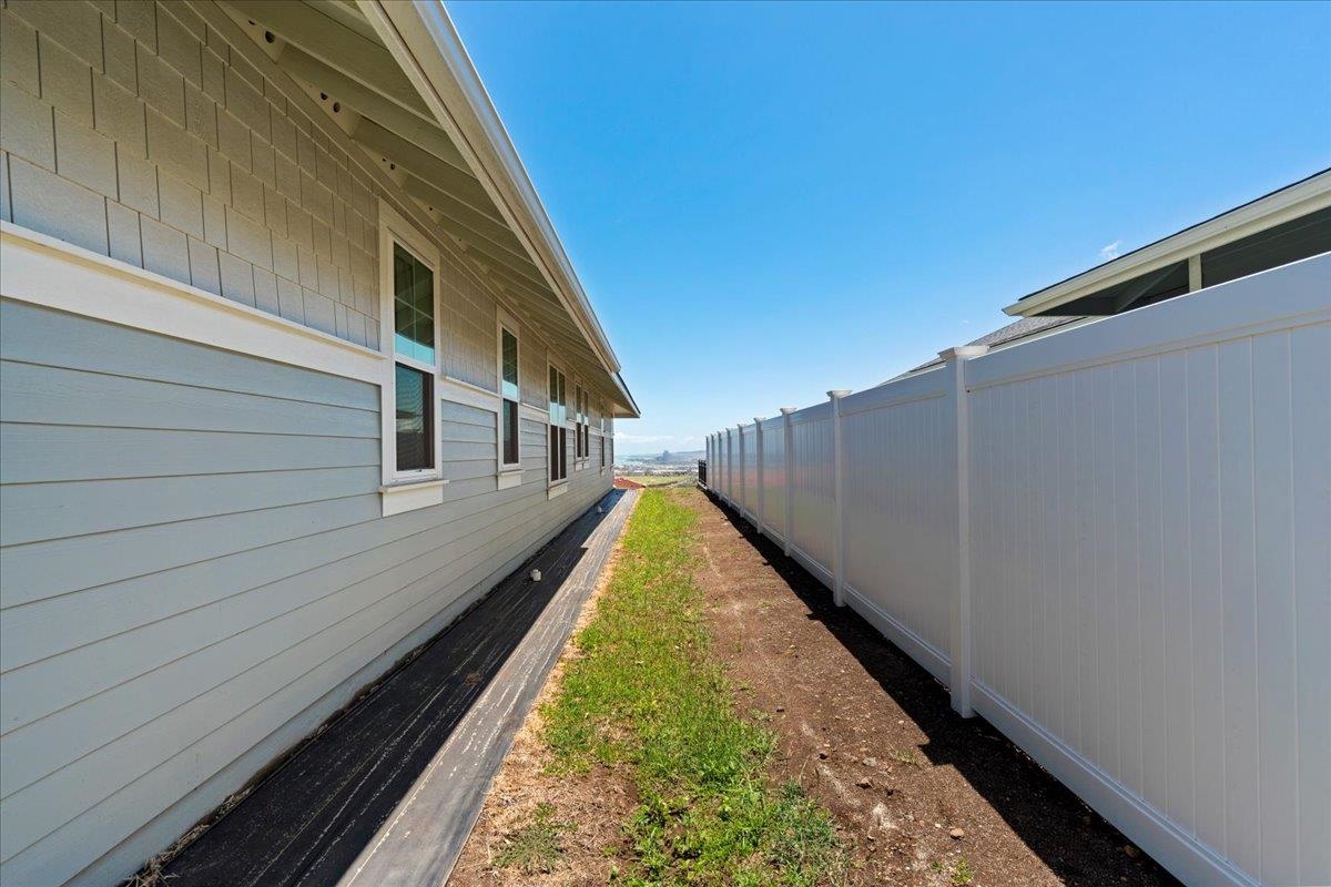 281  Pua Kalaunu Loop Kehalani, Wailuku home - photo 36 of 47