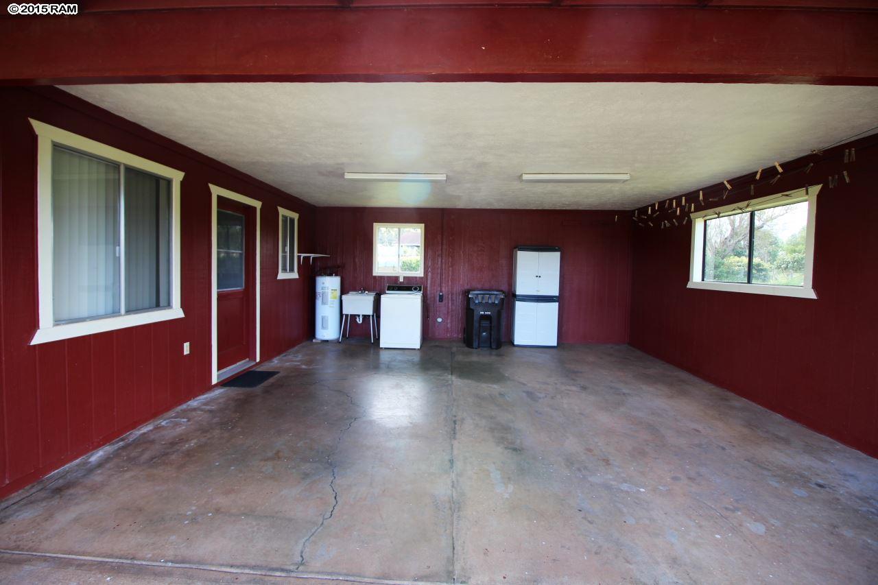 2810  Kokomo Rd Kokomo, Haiku home - photo 4 of 24