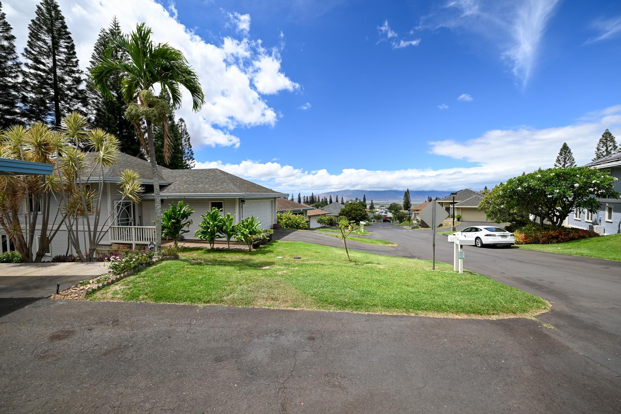 2811  Liholani St Pukalani, Pukalani home - photo 38 of 41