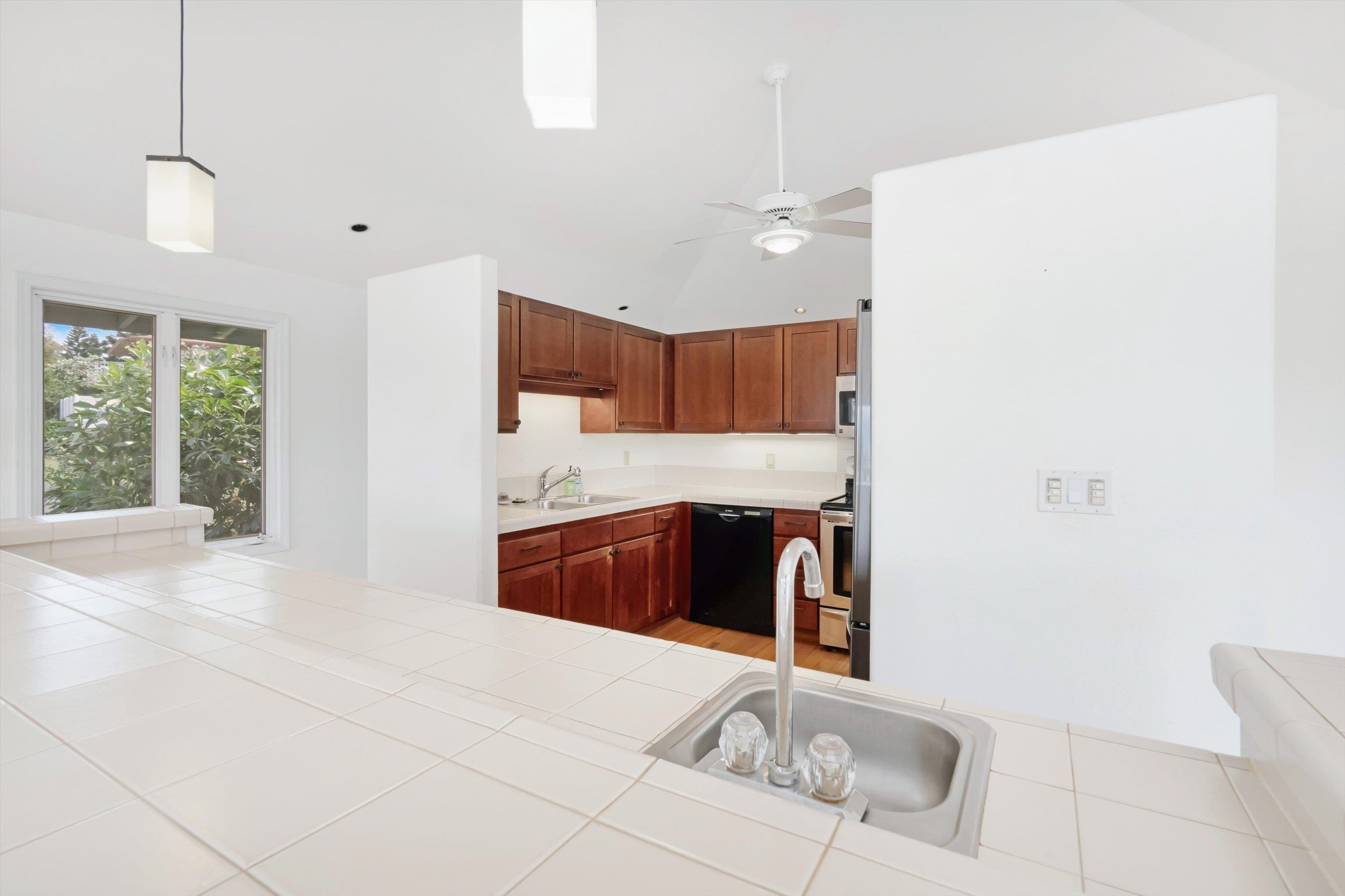 2811  Liholani St Pukalani Fairway Estates, Pukalani home - photo 13 of 50