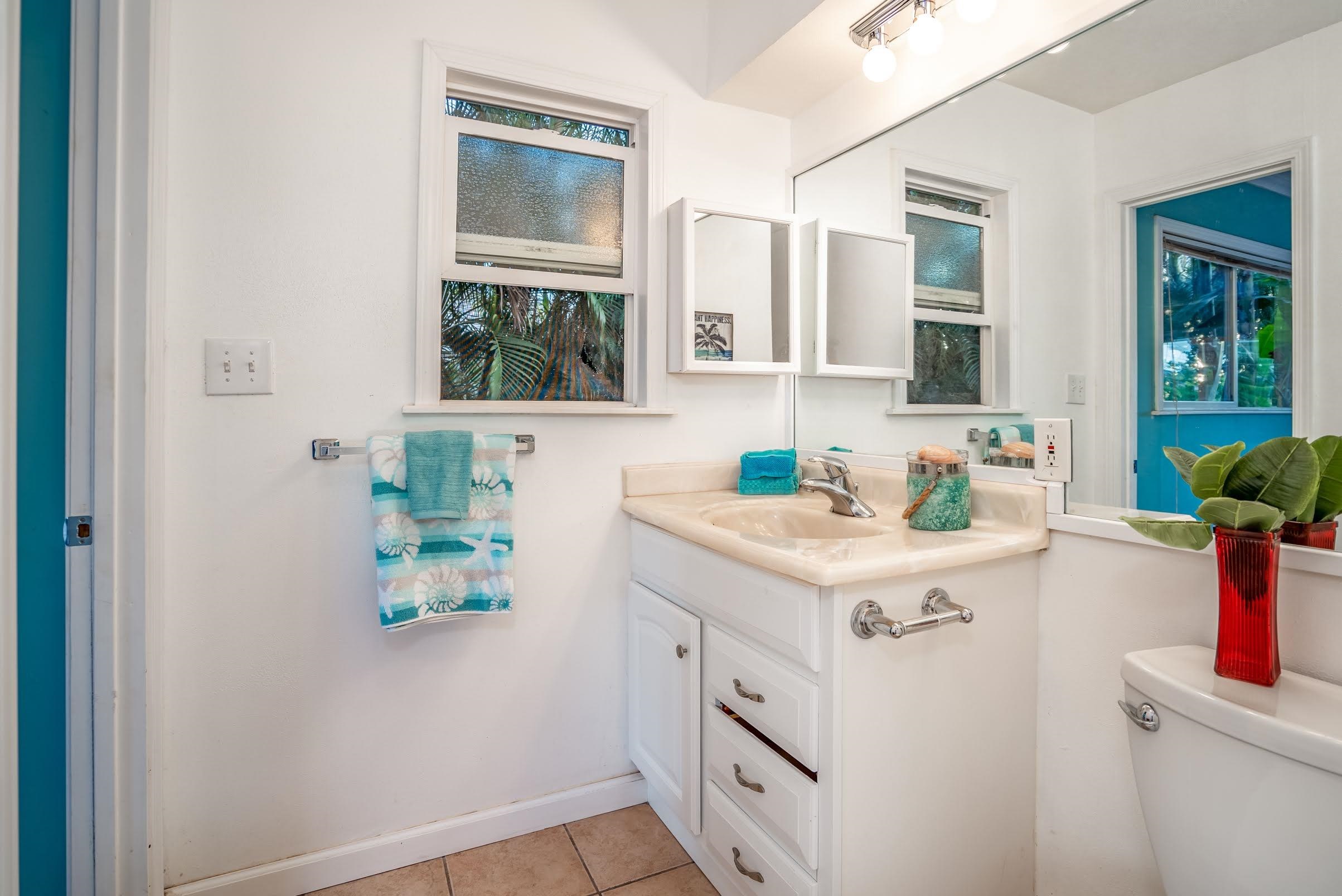 2817  Panepoo St , Kihei home - photo 11 of 49