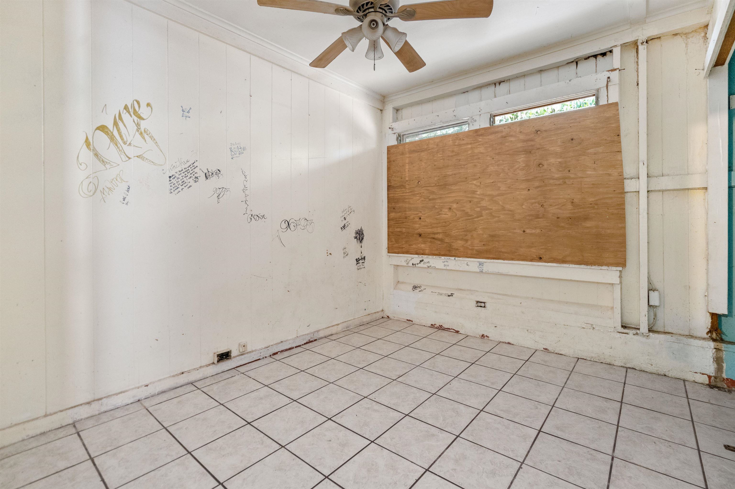 282  Momi Pl , Wailuku home - photo 19 of 38