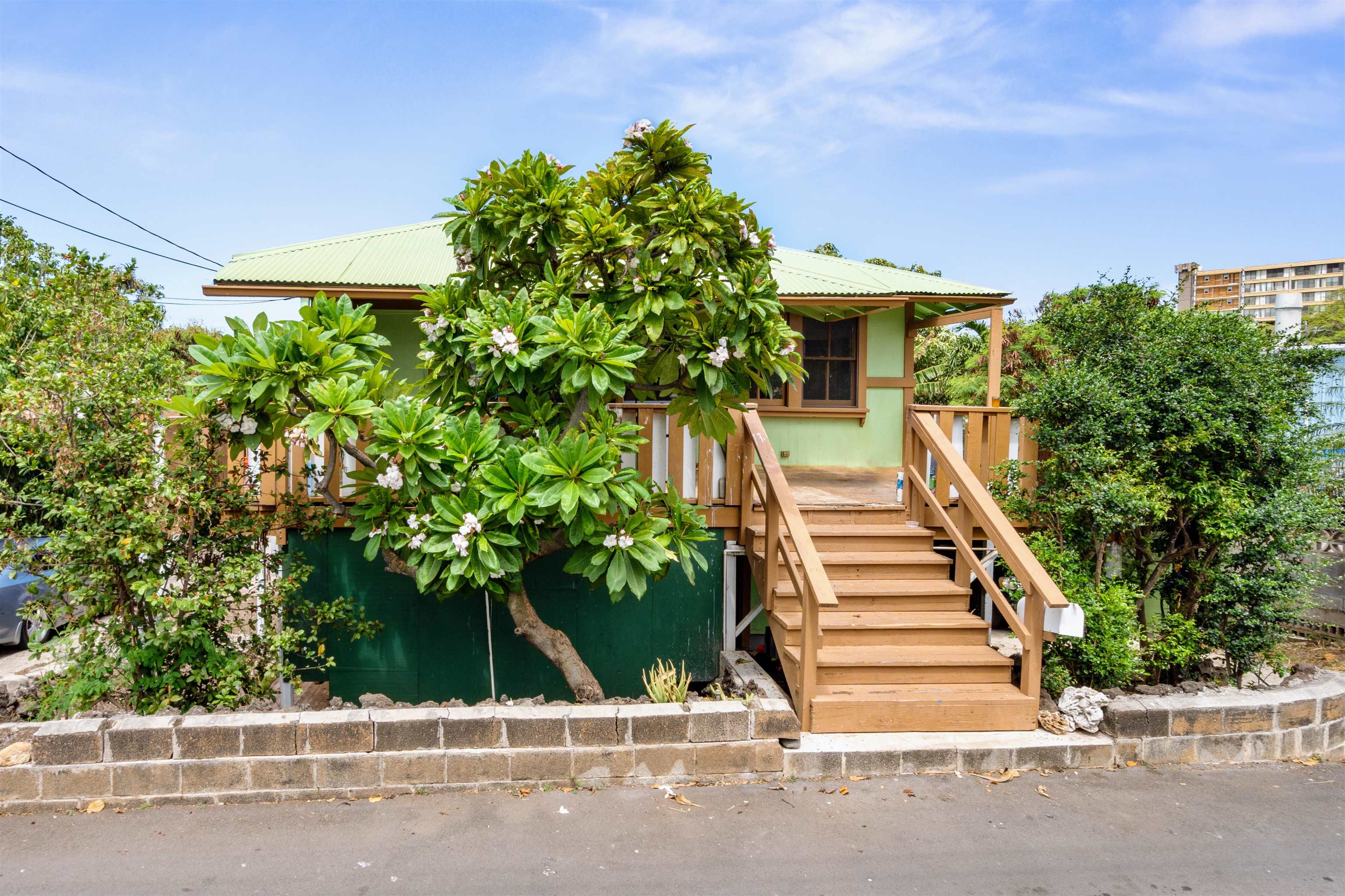 282  Momi Pl , Wailuku home - photo 37 of 38