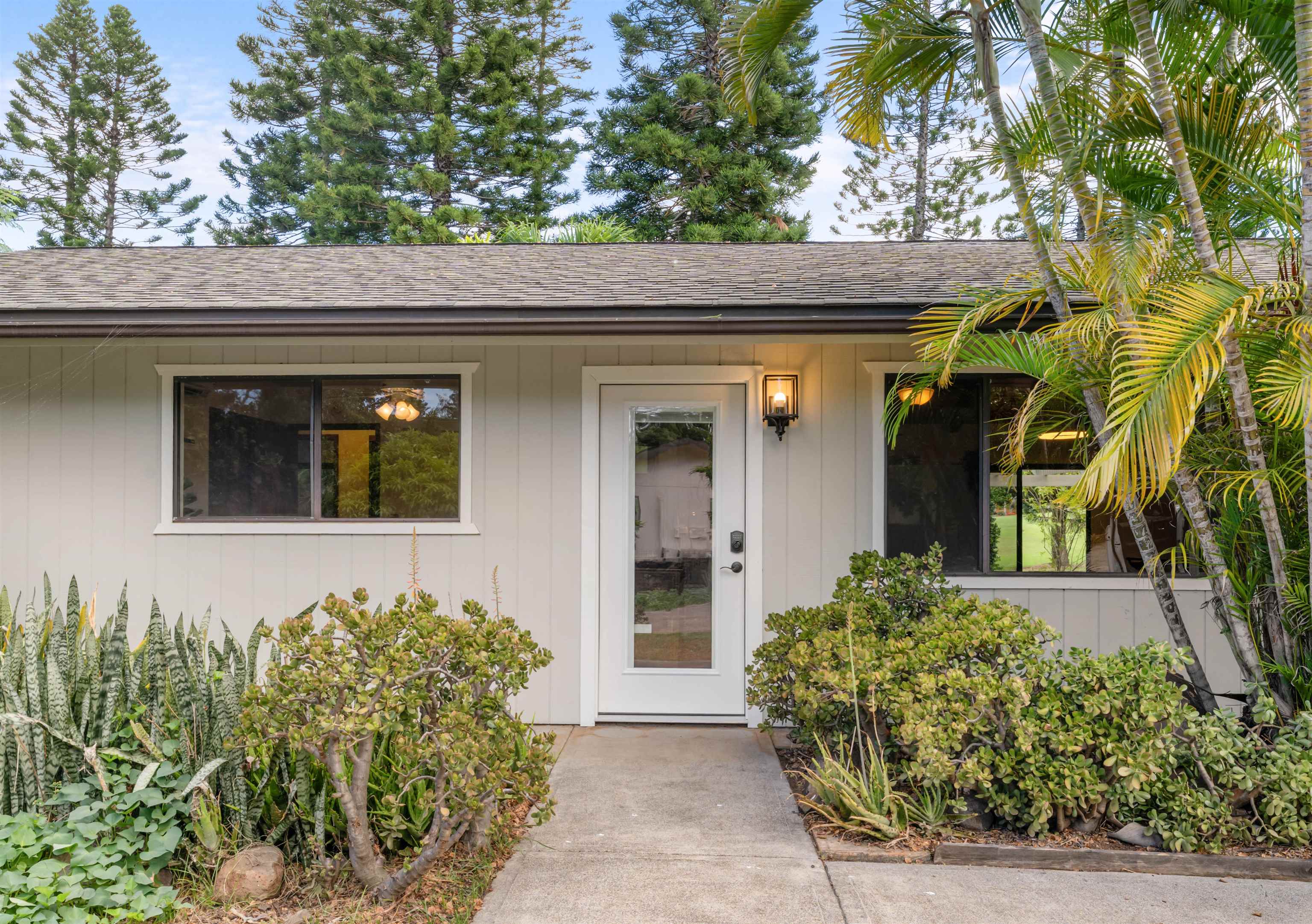 2825  Palalani St , Pukalani home - photo 3 of 41