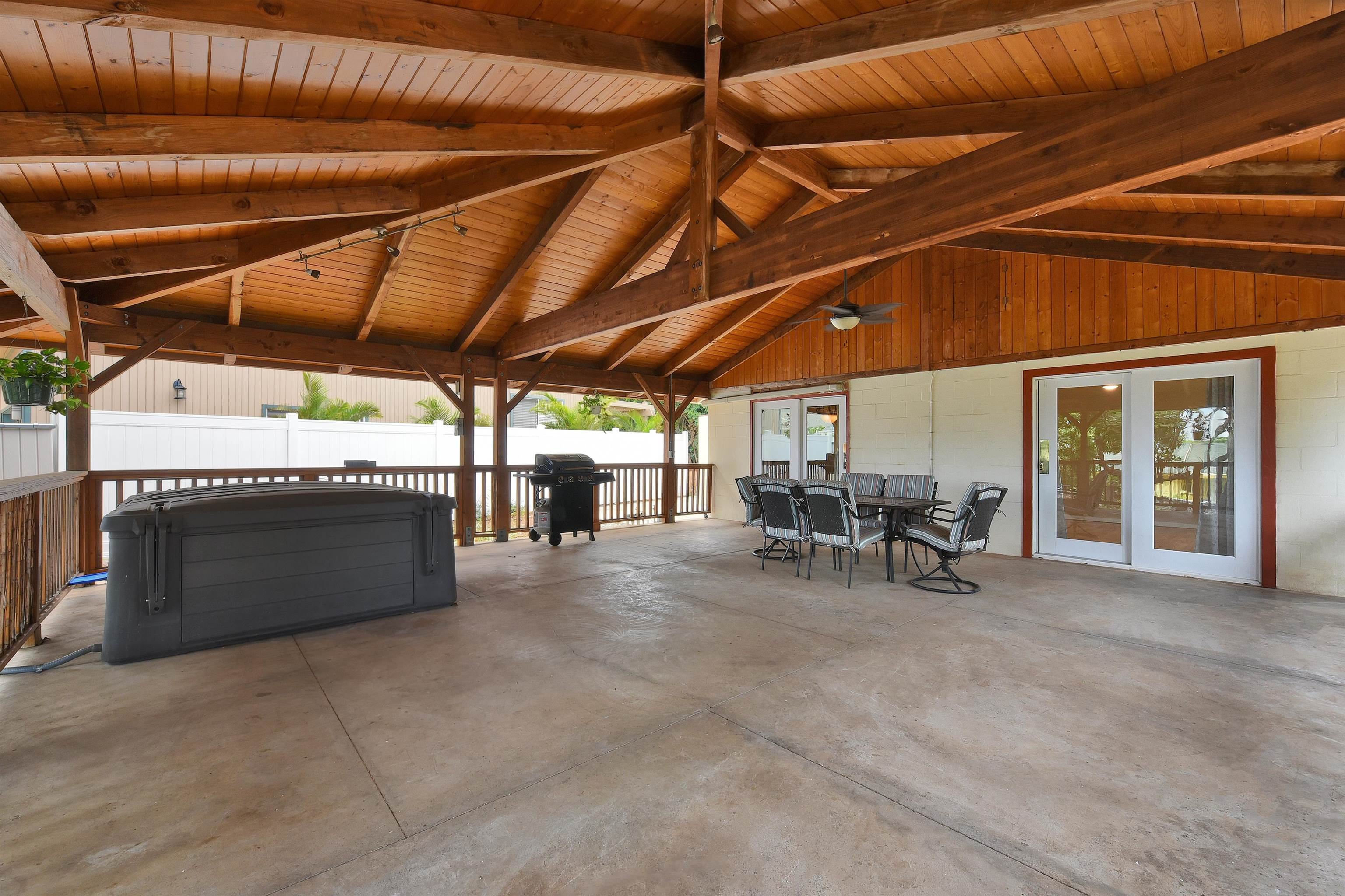 2833  Ohina St South Kihei, Kihei home - photo 3 of 28