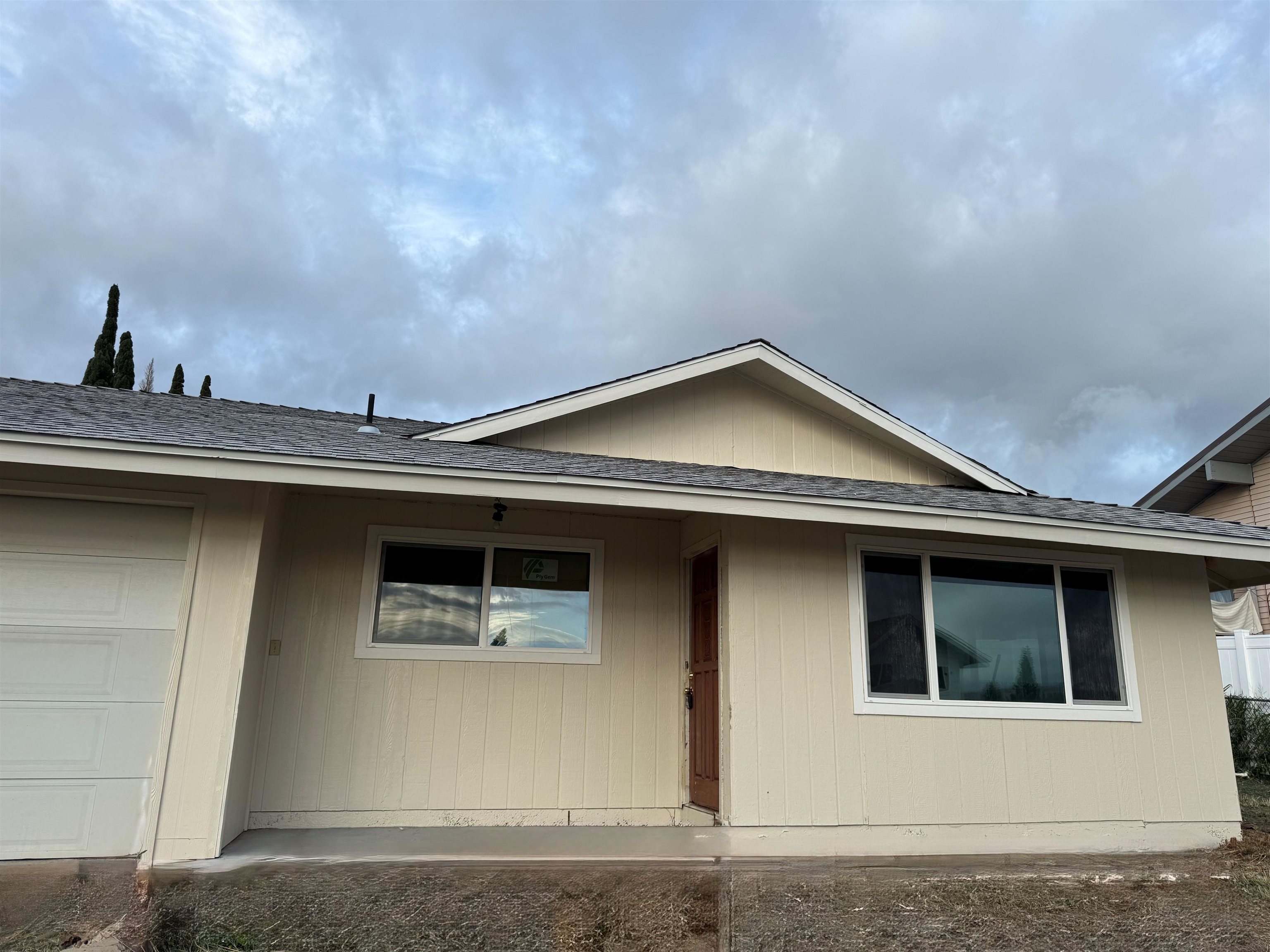 2839  Iwalani St ,  home - photo 1 of 19