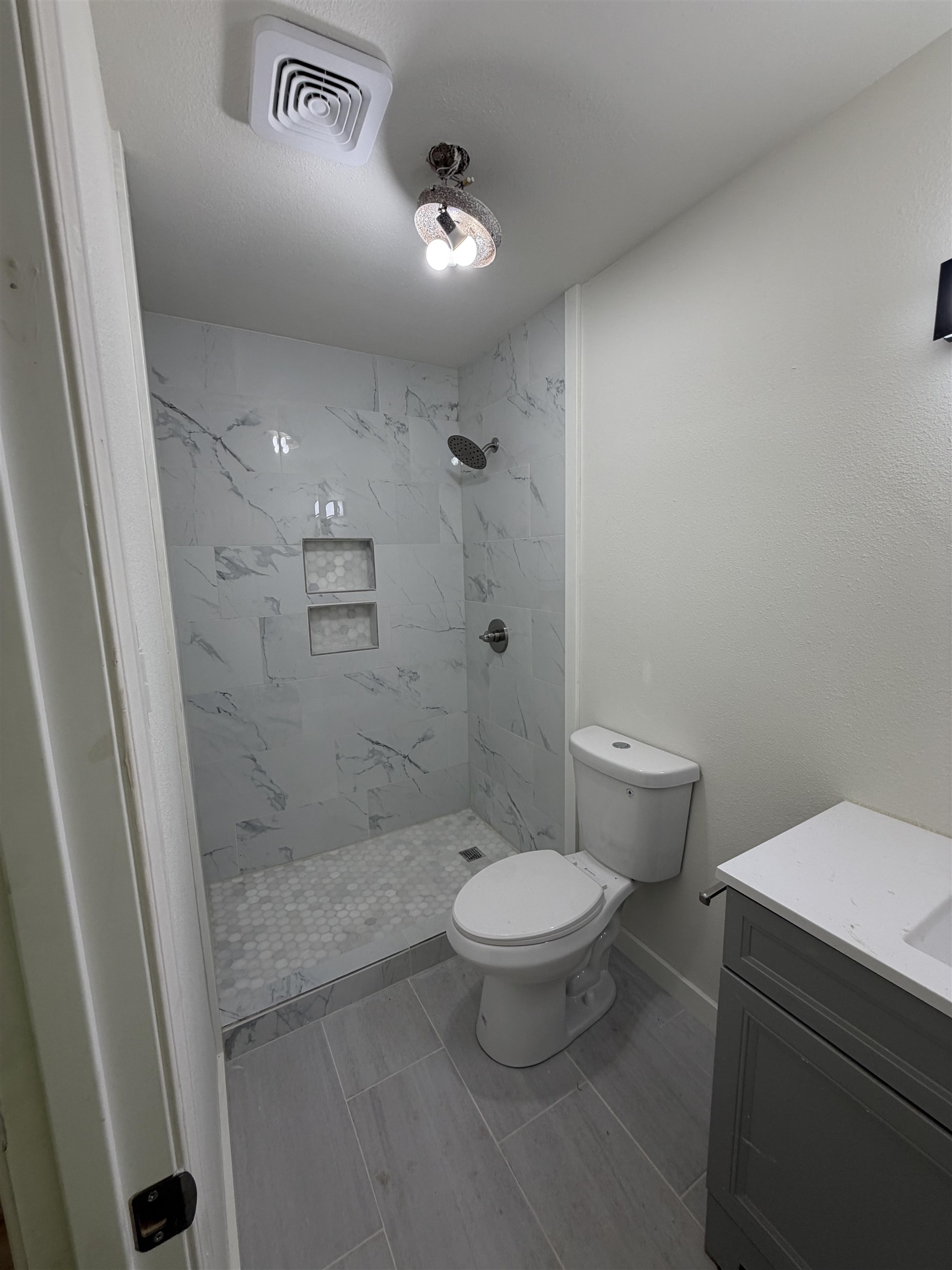 2839  Iwalani St , Pukalani home - photo 6 of 9