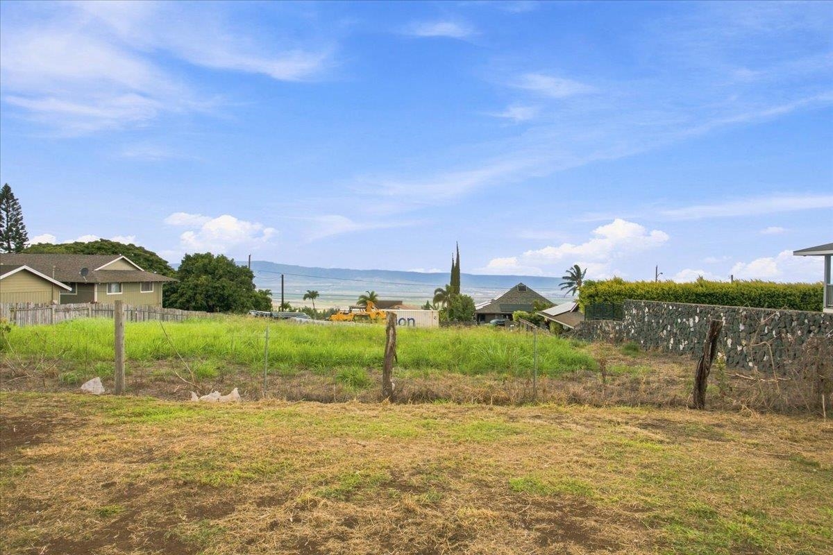 284  Alalani St , Makawao/Olinda/Haliimaile home - photo 39 of 48