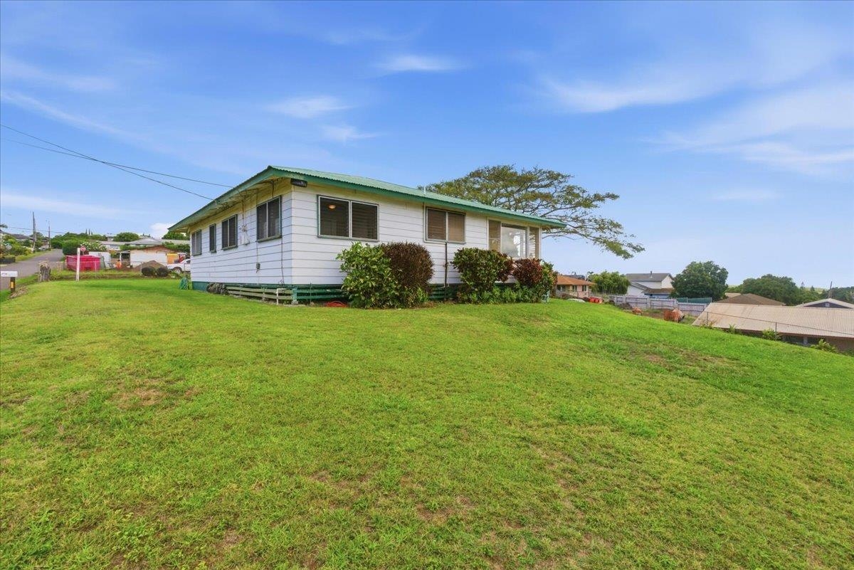 2840  Koea Pl , Makawao/Olinda/Haliimaile home - photo 2 of 37